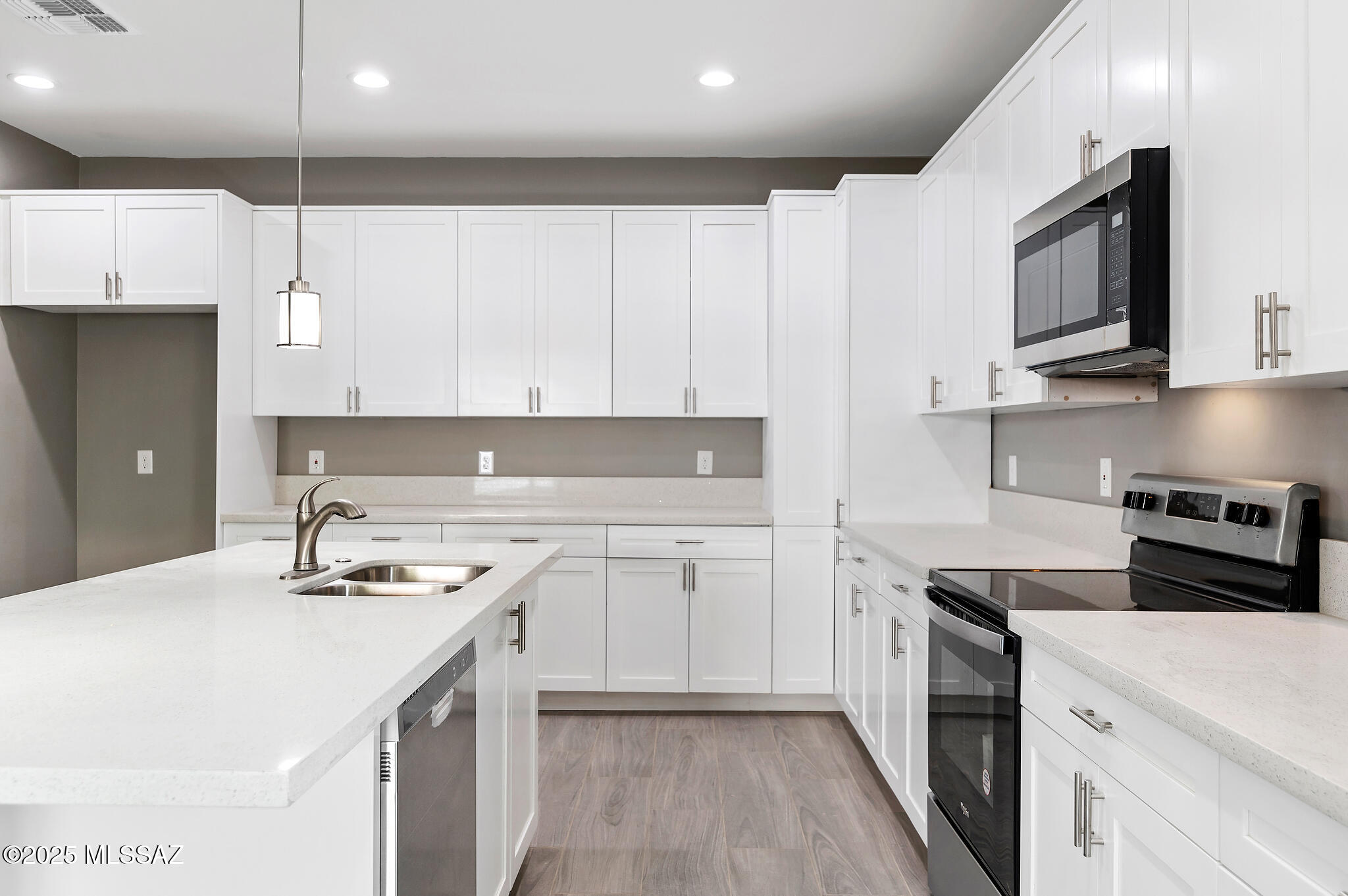 Teresa Terrace (1-28) - Residential