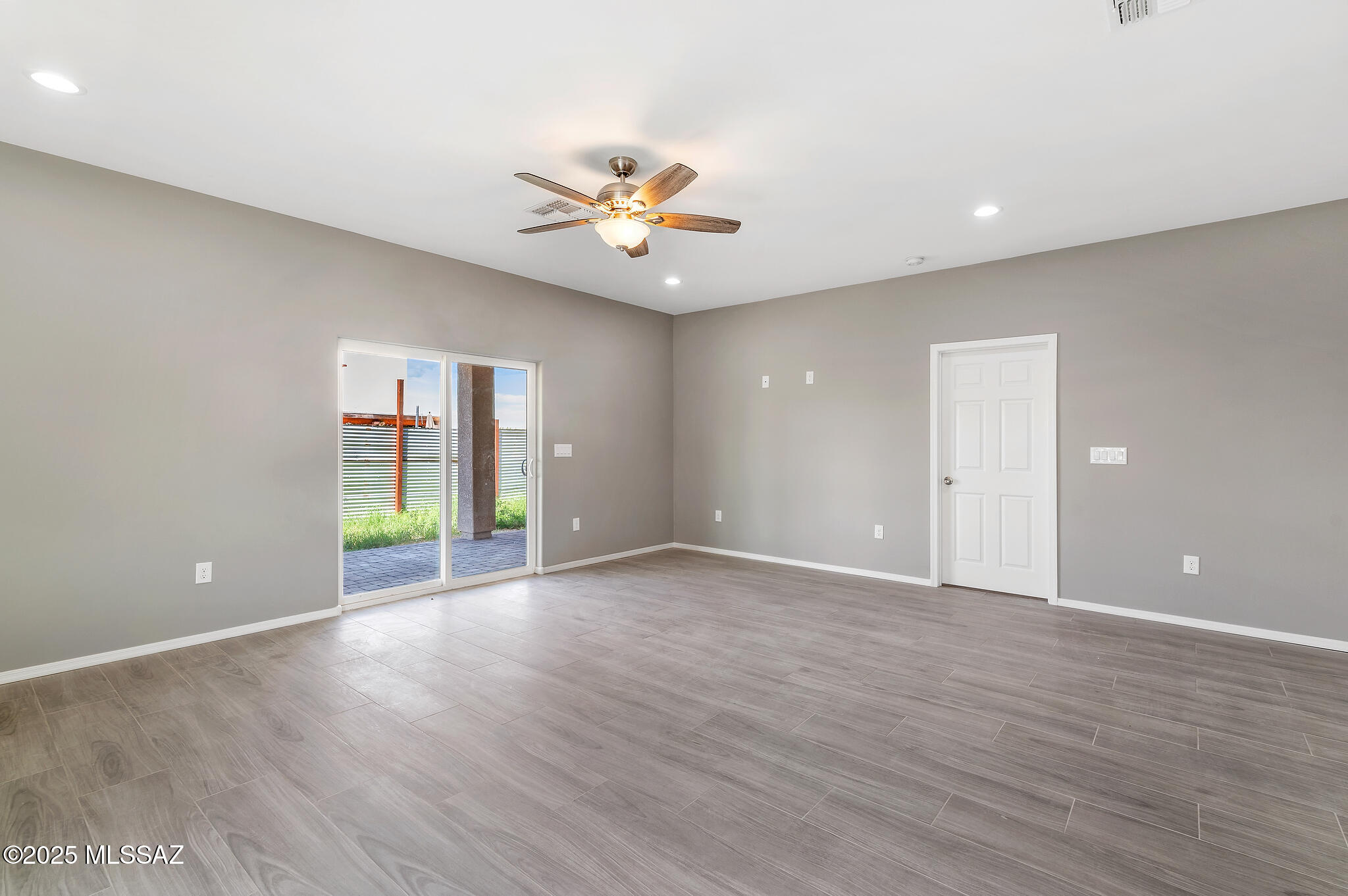 Teresa Terrace (1-28) - Residential