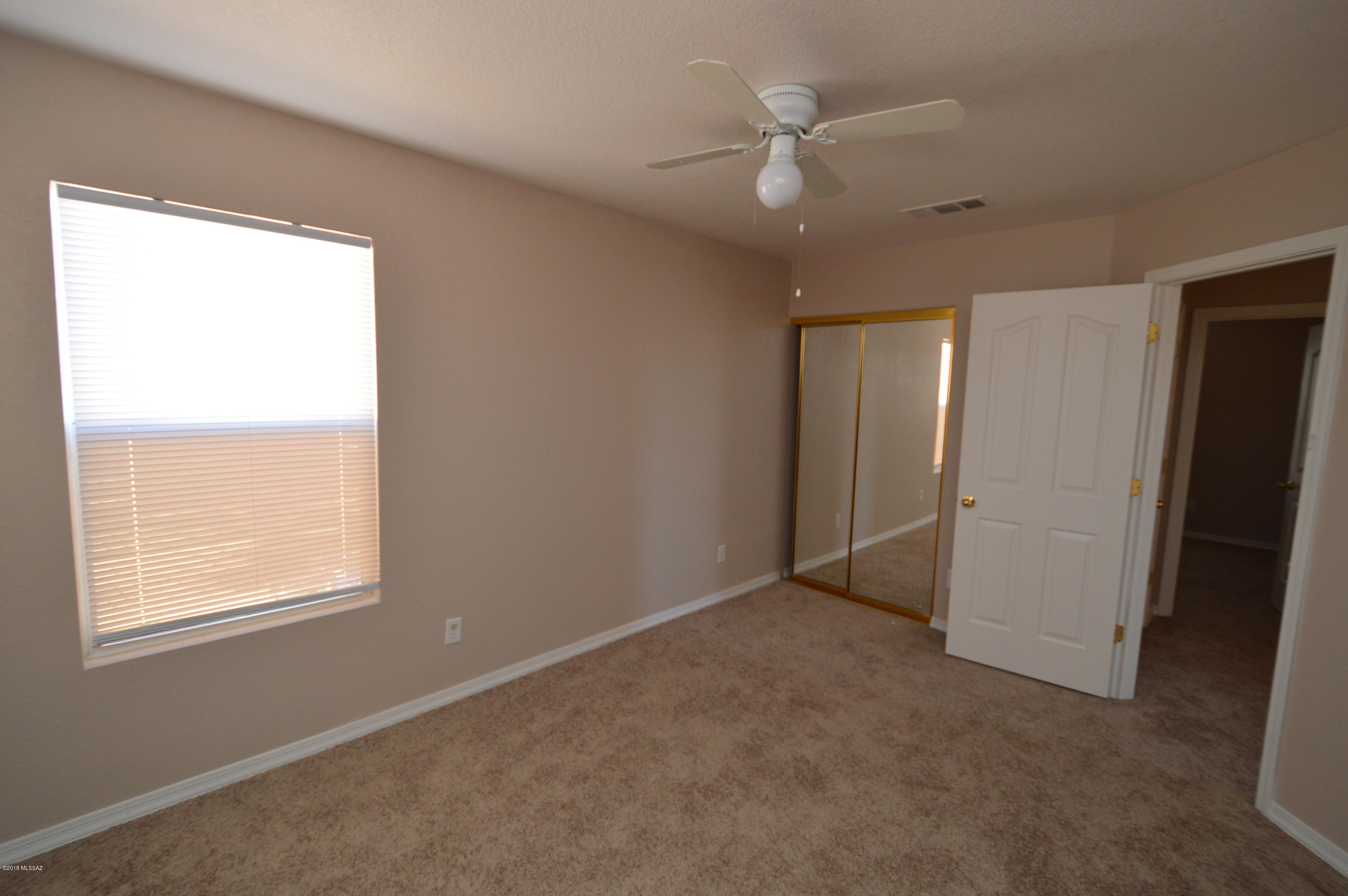 Pantano Ridge (1-123) - Residential Lease