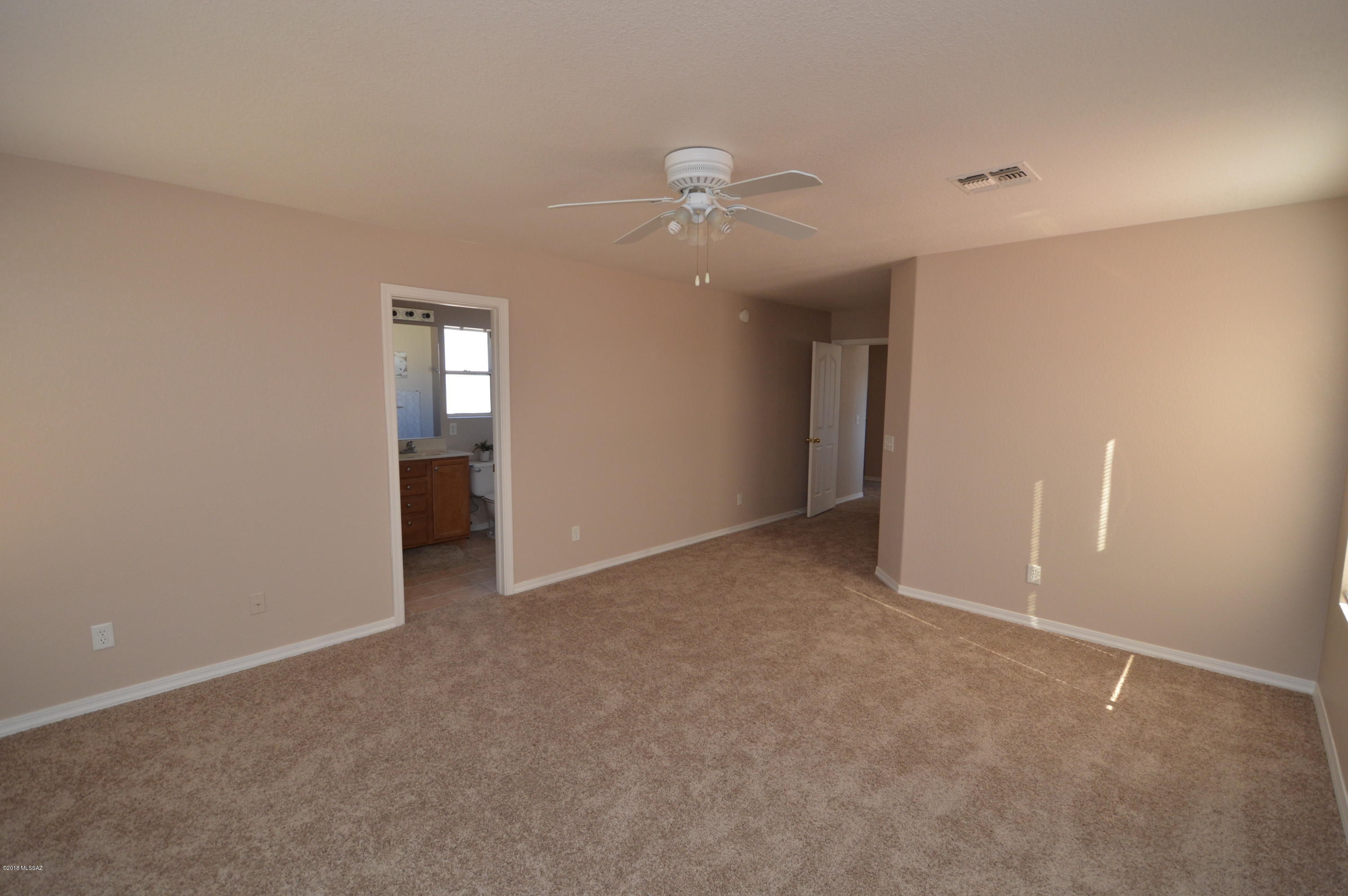 Pantano Ridge (1-123) - Residential Lease
