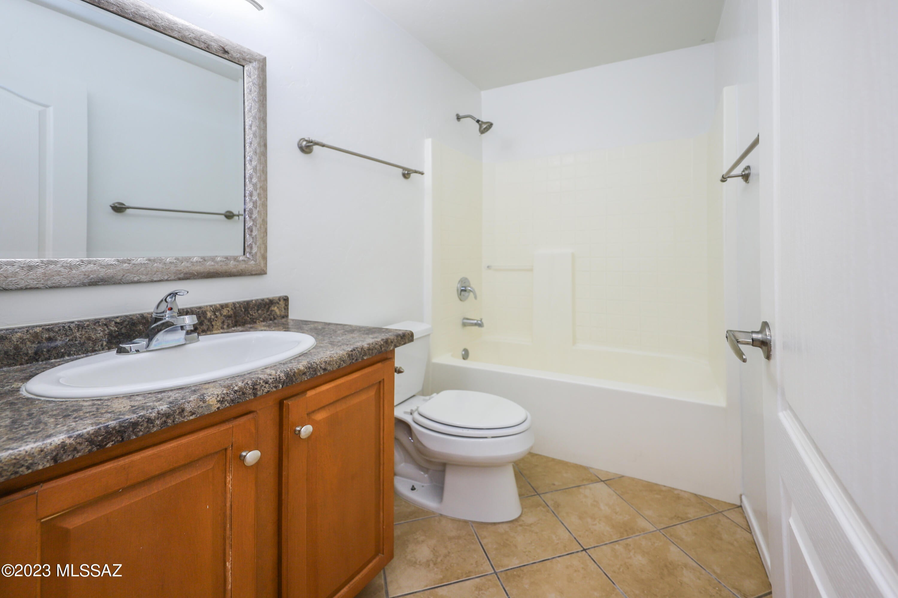 Bantam Estates (1-30) - Residential Lease