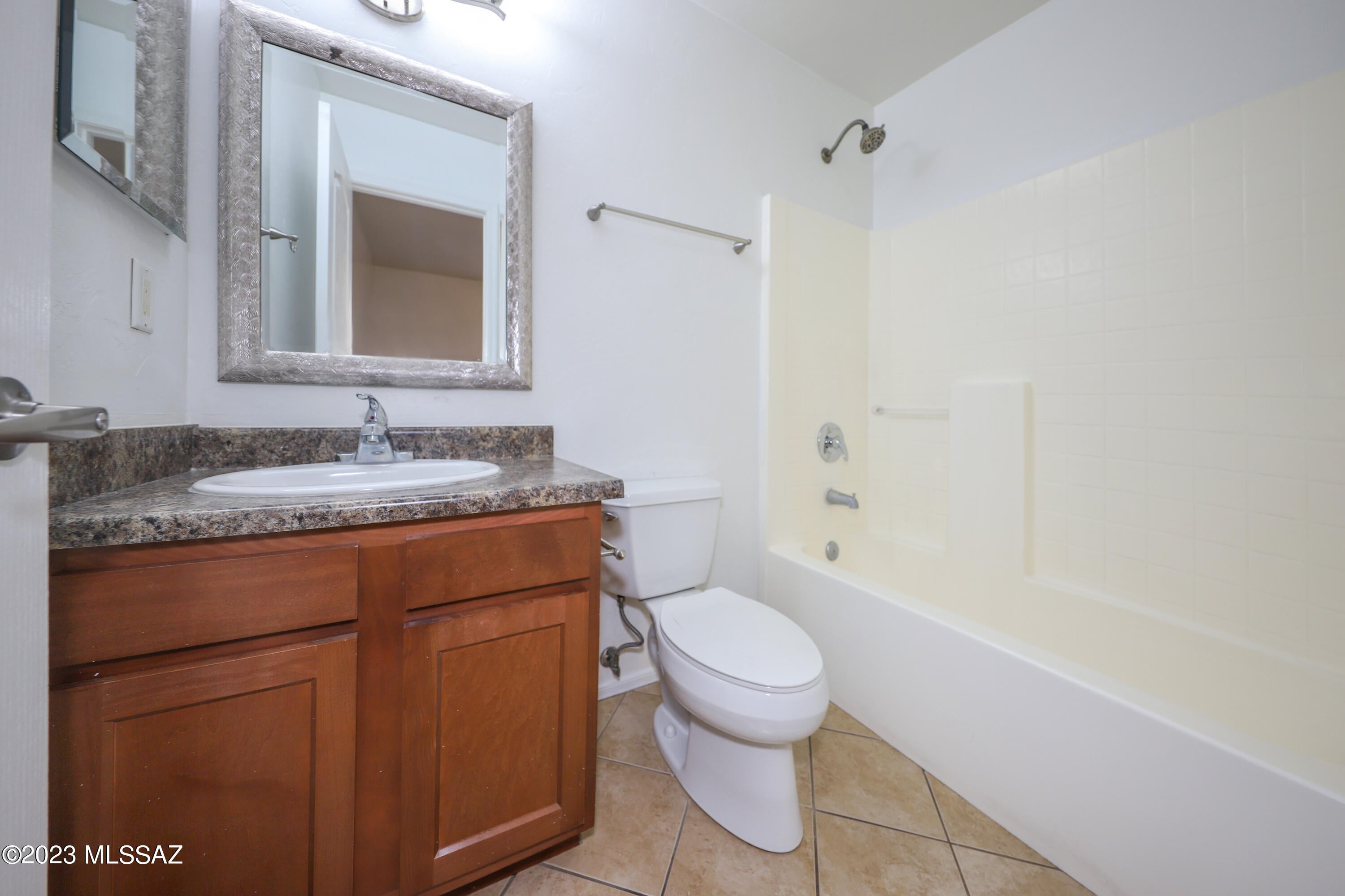 Bantam Estates (1-30) - Residential Lease