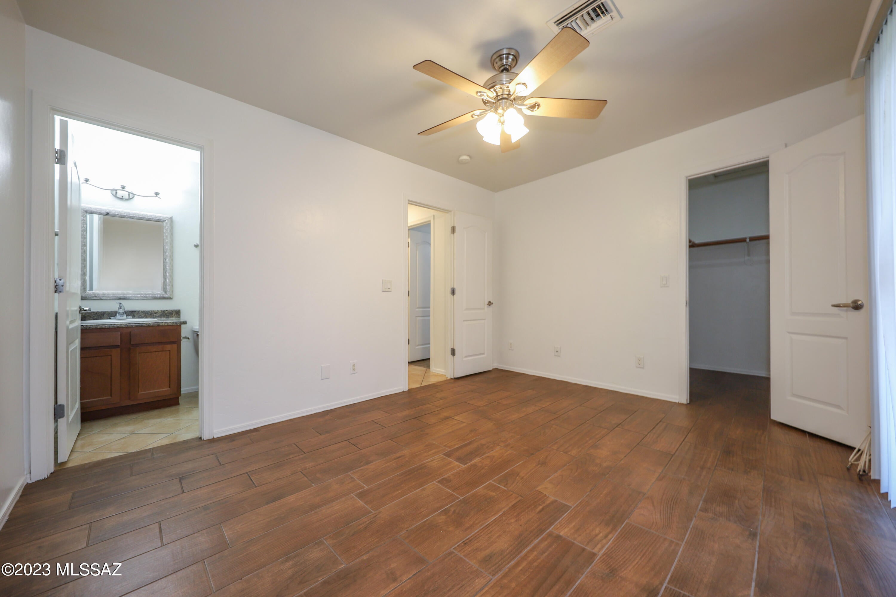 Bantam Estates (1-30) - Residential Lease