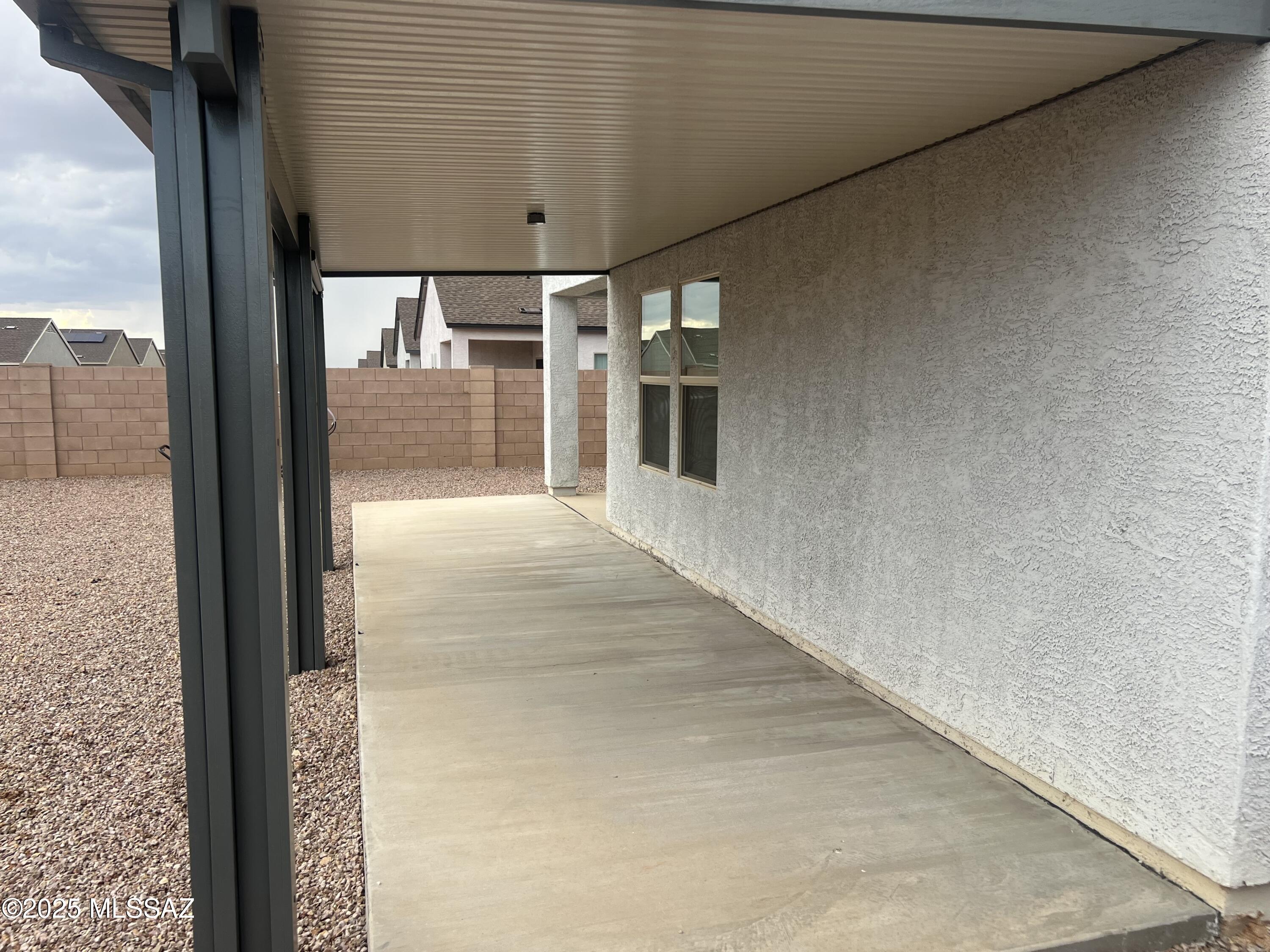 New Tucson Unit NO. 8 (1-455) - Residential Lease