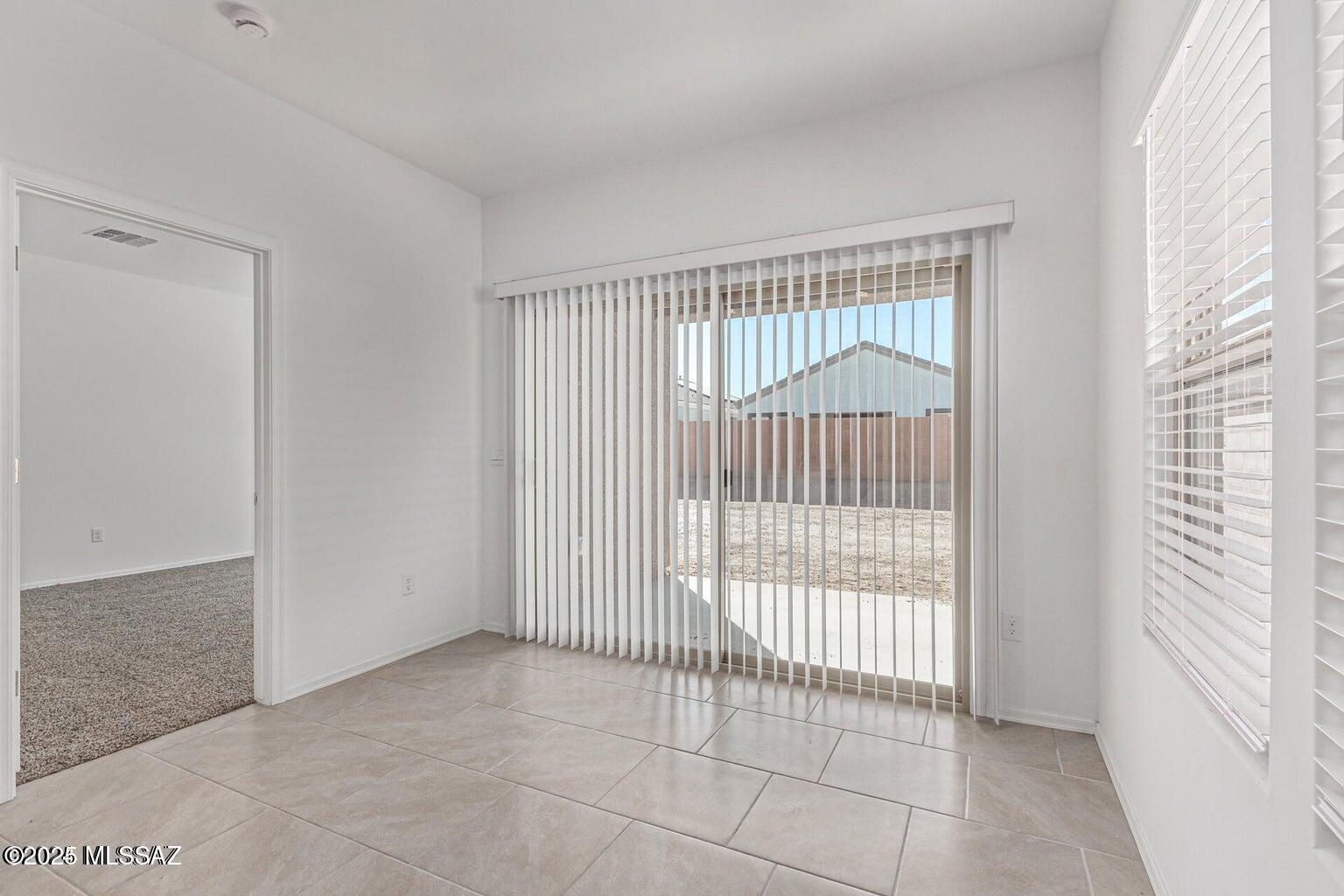 New Tucson Unit NO. 8 (1-455) - Residential Lease