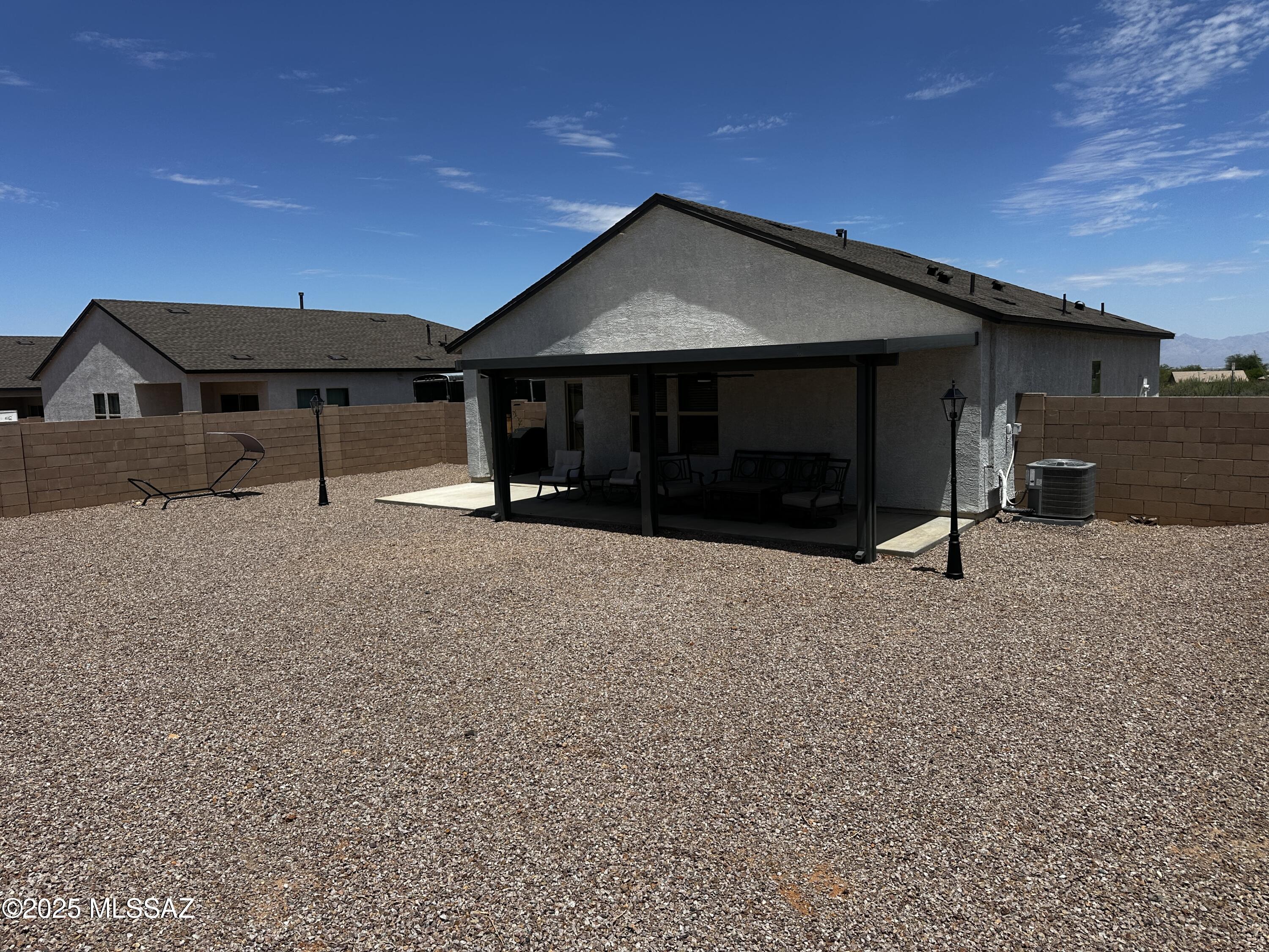 New Tucson Unit NO. 8 (1-455) - Residential Lease