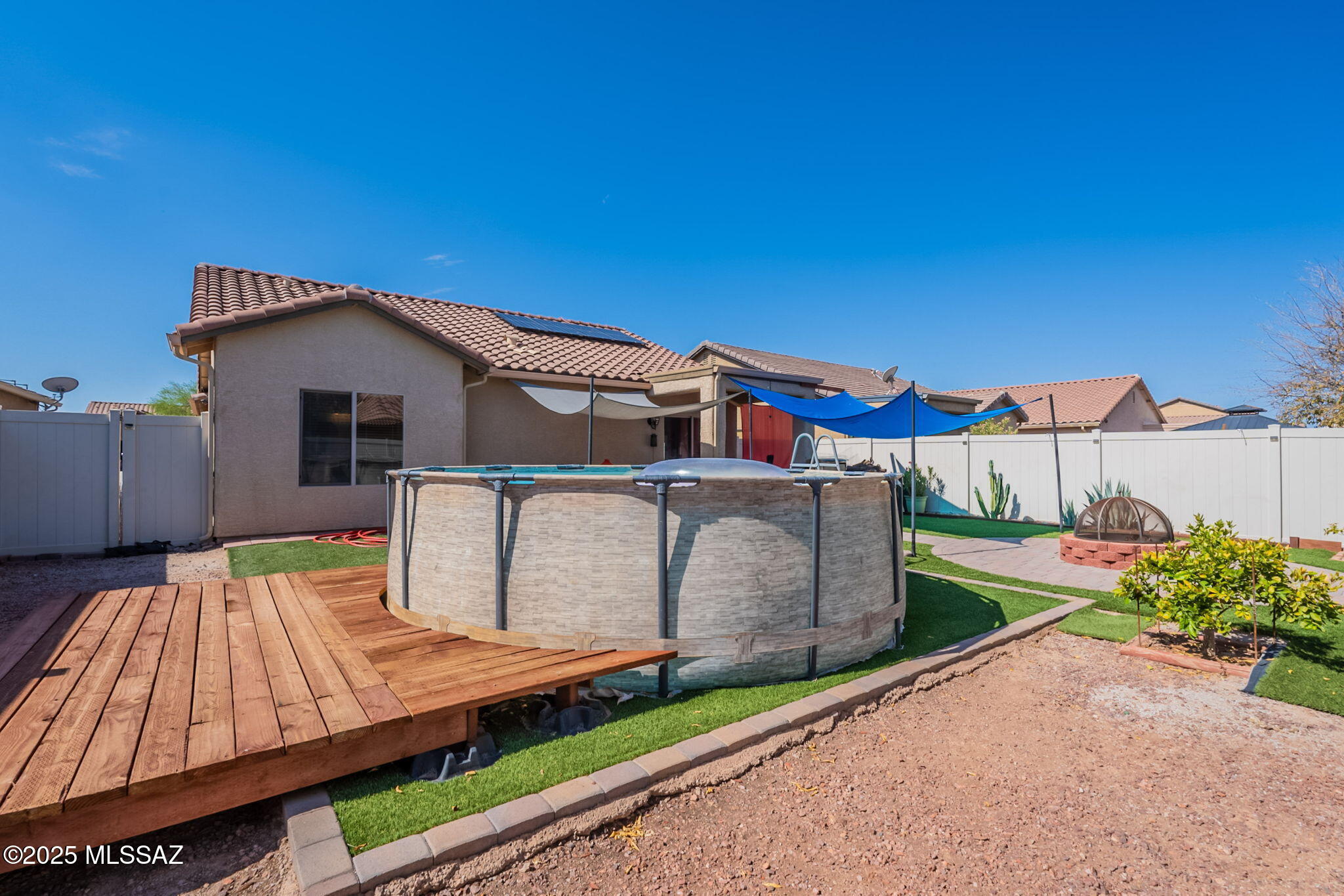 Red Rock Village - Residential