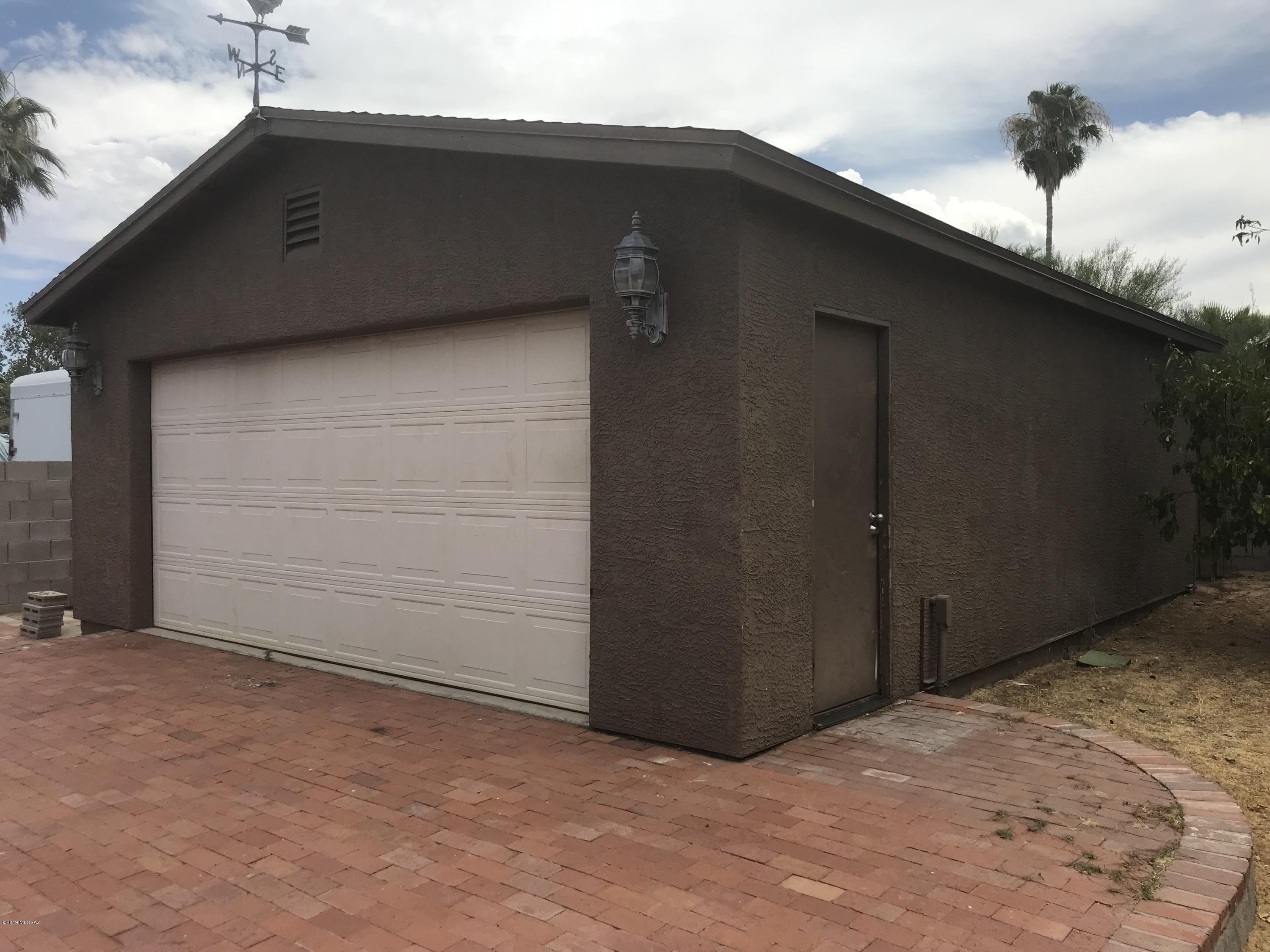 Orangewood Estates (1-109) - Residential
