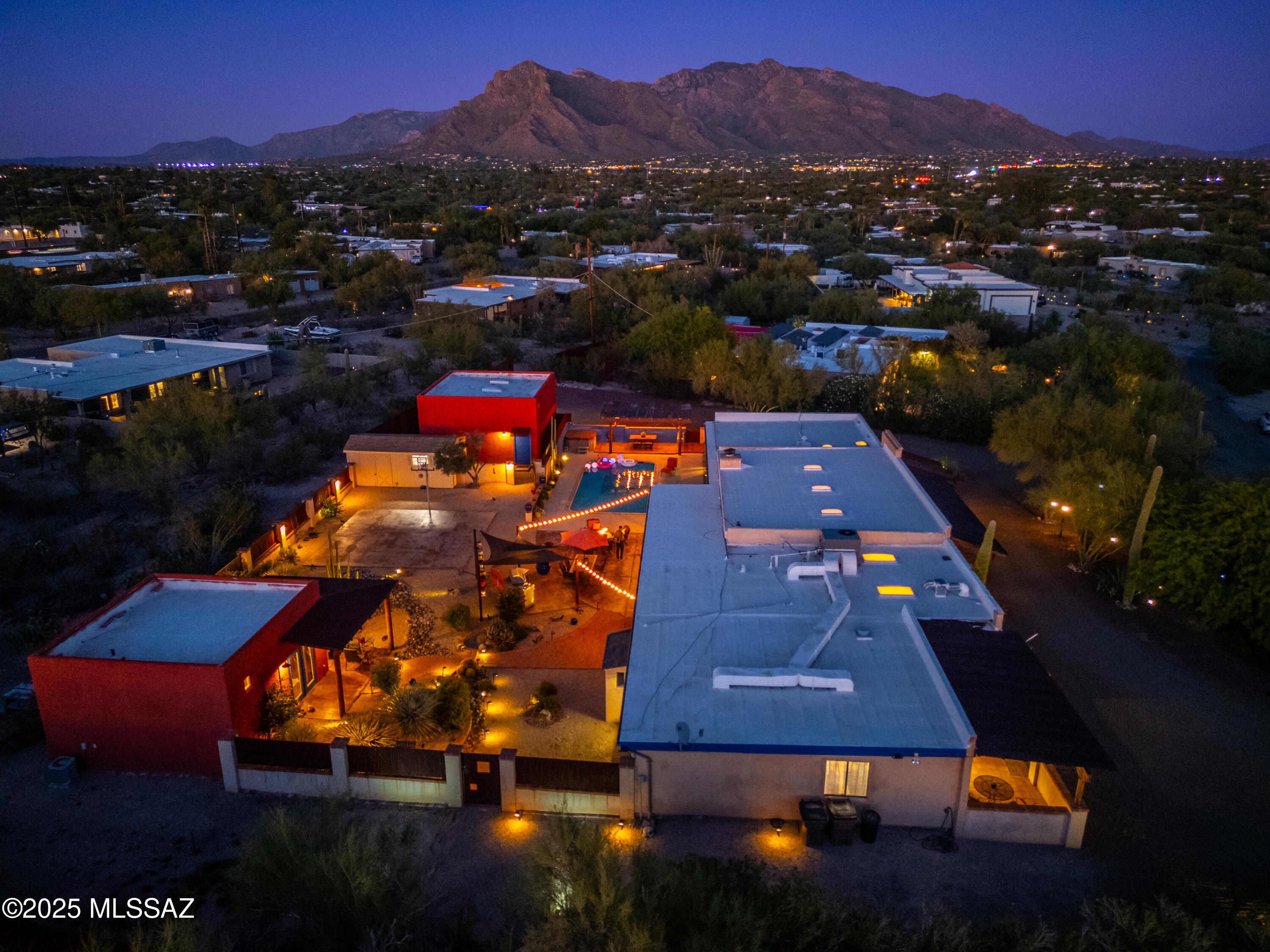 Oracle Heights Estates: Where Architectural Artistry Meets Sonoran Desert Oasis

Welcome to a Southwestern gem where authentic adobe character is reimagined through a designer's vision. Crafted in 1968 and impeccably preserved, this 3,846sqft sanctuary is more than a house — it's a statement. Whether you're dreaming of a multigenerational home, an income-producing property, or a serene escape with resort-style amenities, this estate delivers on every front.

Property Includes: 400sqft guest house; office; at-home gym; workshop; 2 car garage; 9-foot deep pool and hot tub; half-size basketball court; outdoor kitchen; multiple storage sheds.

All furnishings are available for purchase.