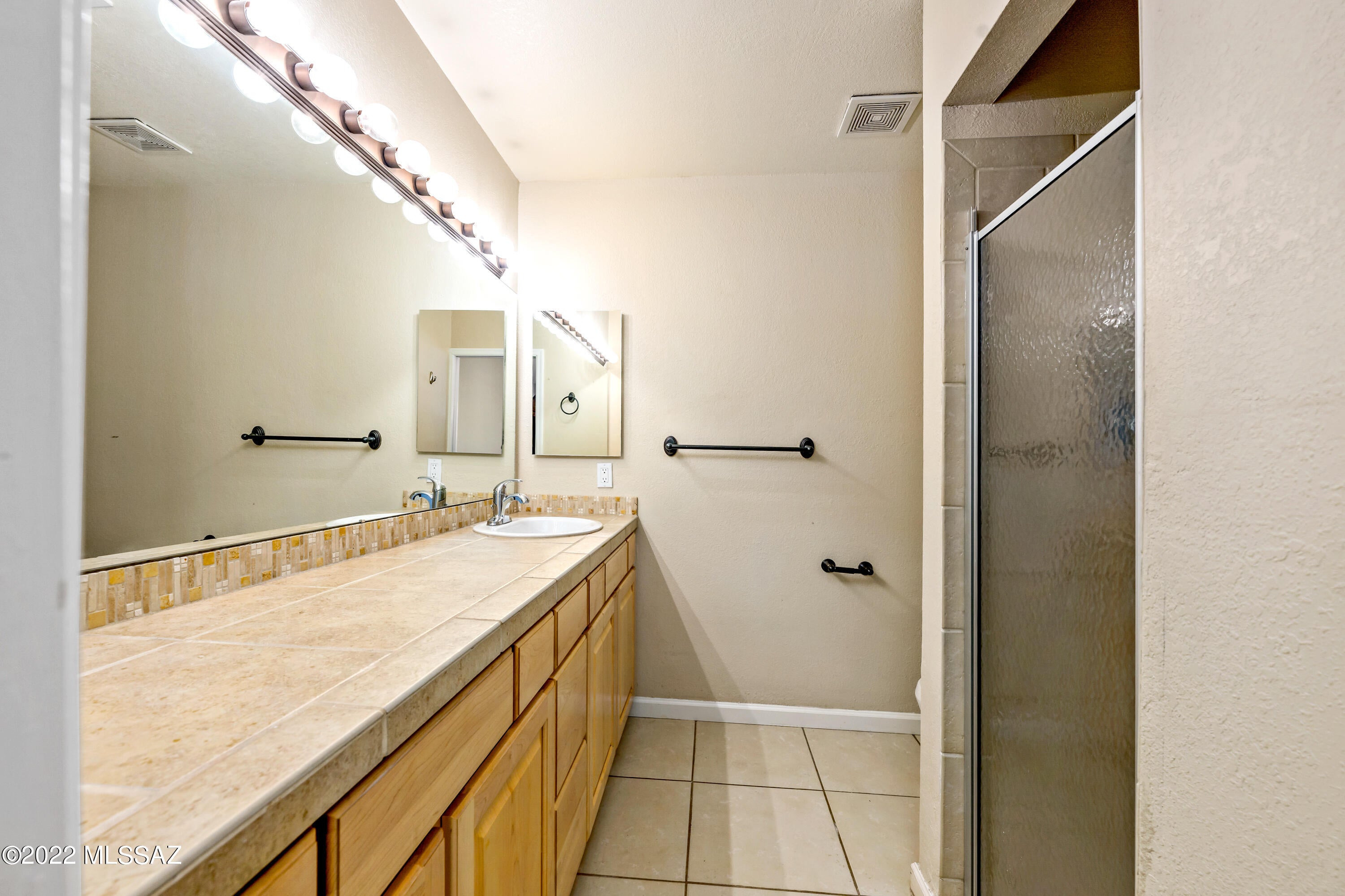 Tierra Catalina Condominium (1-120) - Residential Lease