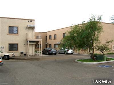 Range, refrig, washer/dryer included. Spacious with two masters and two full baths. Hi efficeincy A/C, dual pane windows. Private townhomes near public library and transportation. Just 2.5 miles from Uof A! Separate fenced yards for kids and pets. Military welcomed. SAVE NOW,CALL NOW!!