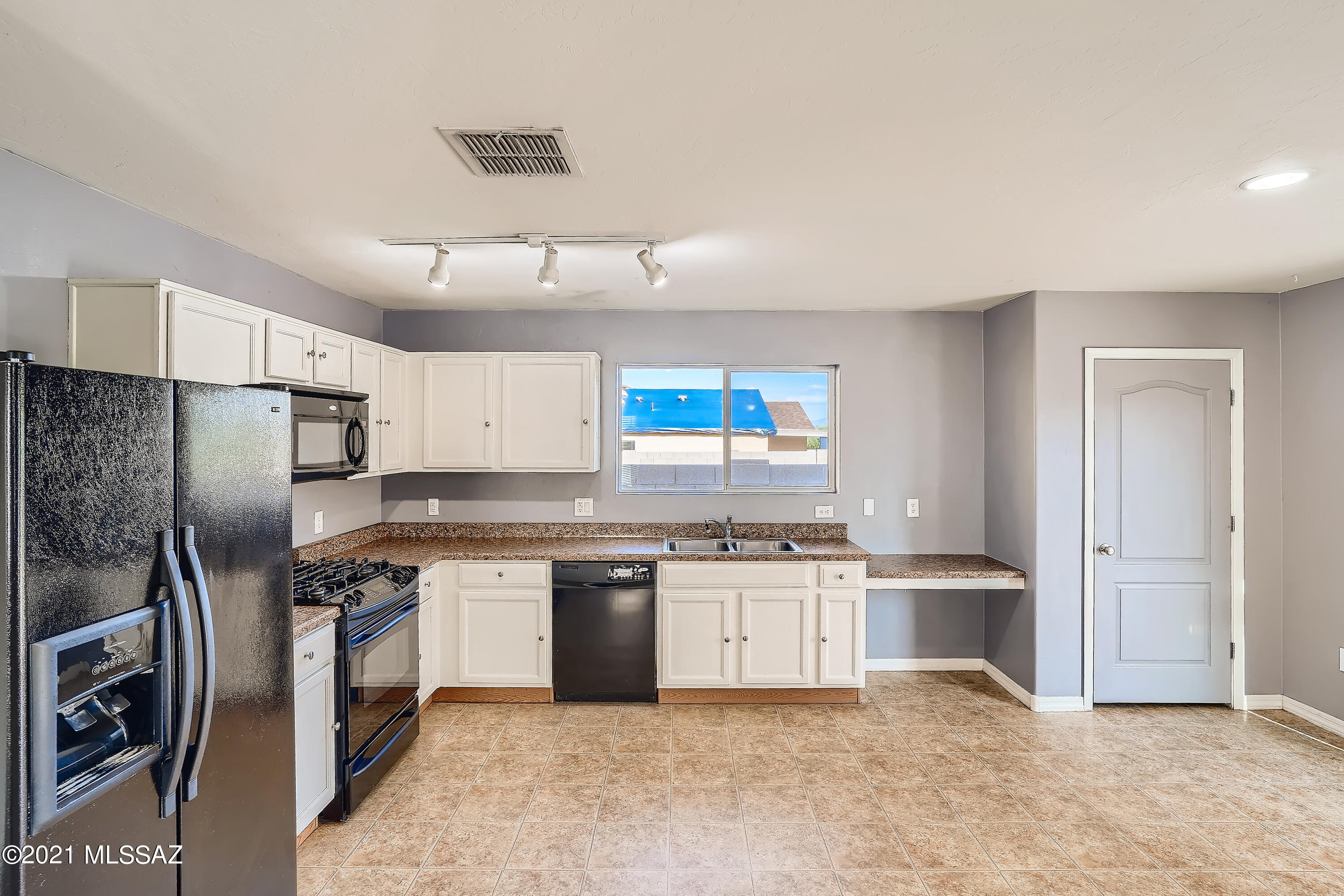 Santo Tomas Villas (1-354) - Residential