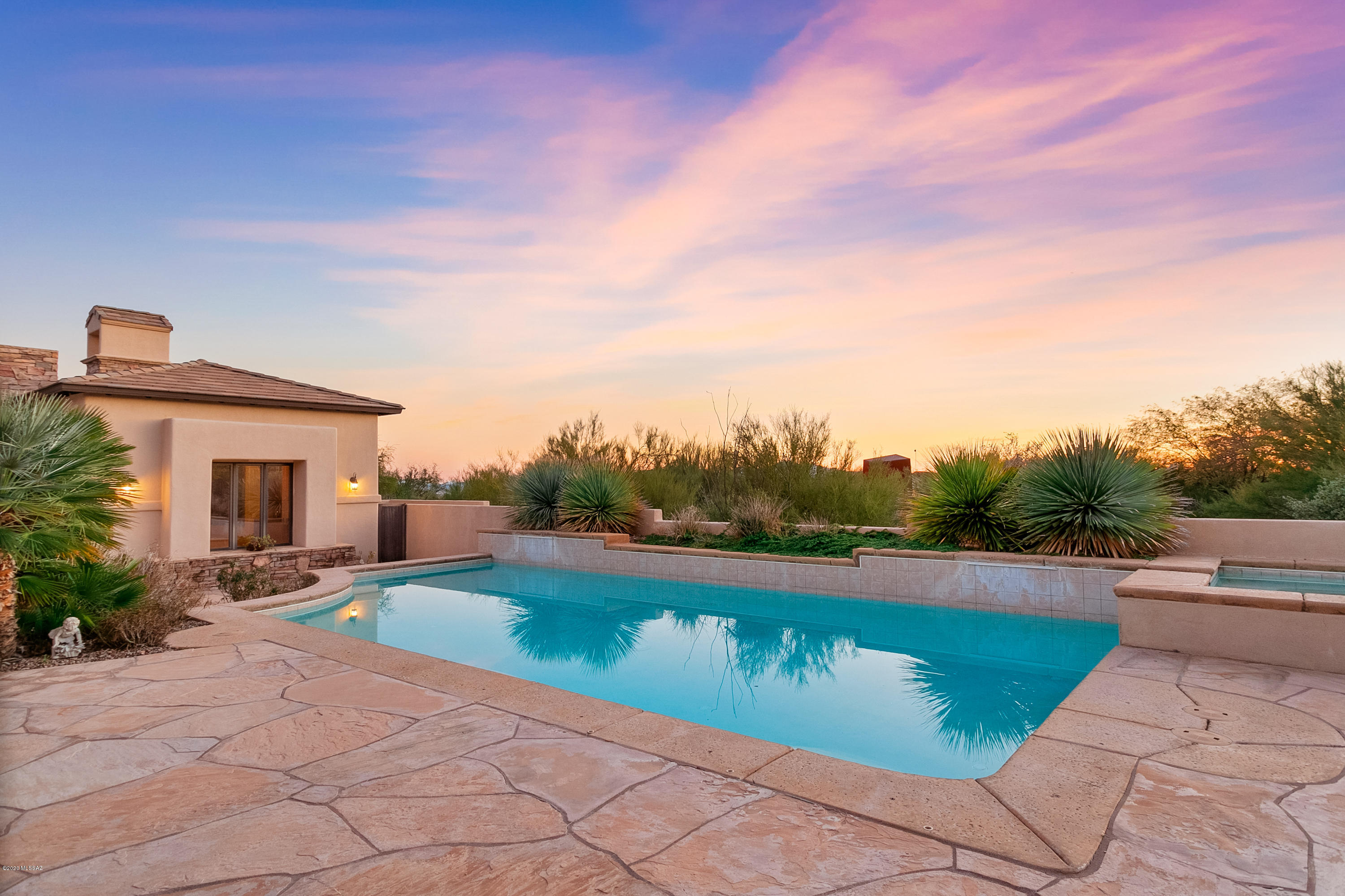Canyon Pass At Dove Mountain - Residential