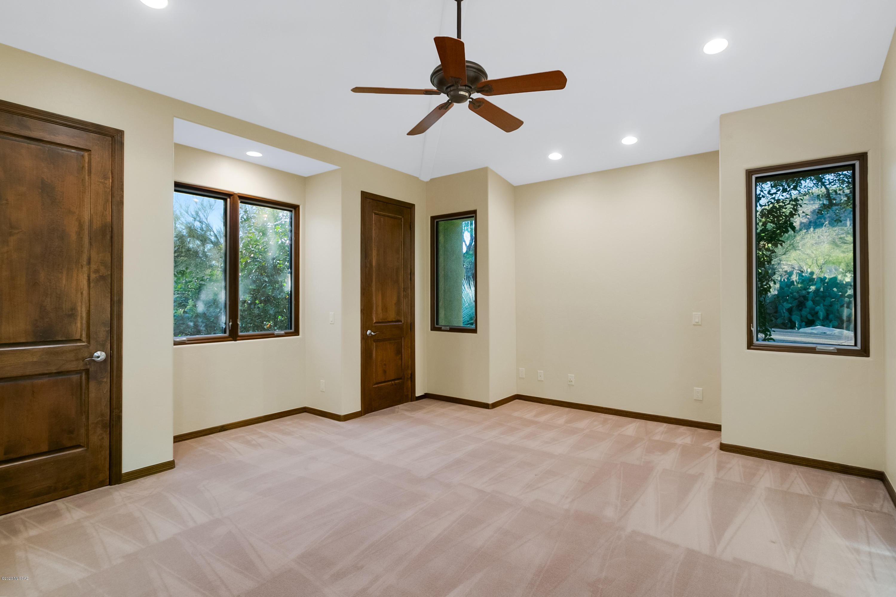 Canyon Pass At Dove Mountain - Residential