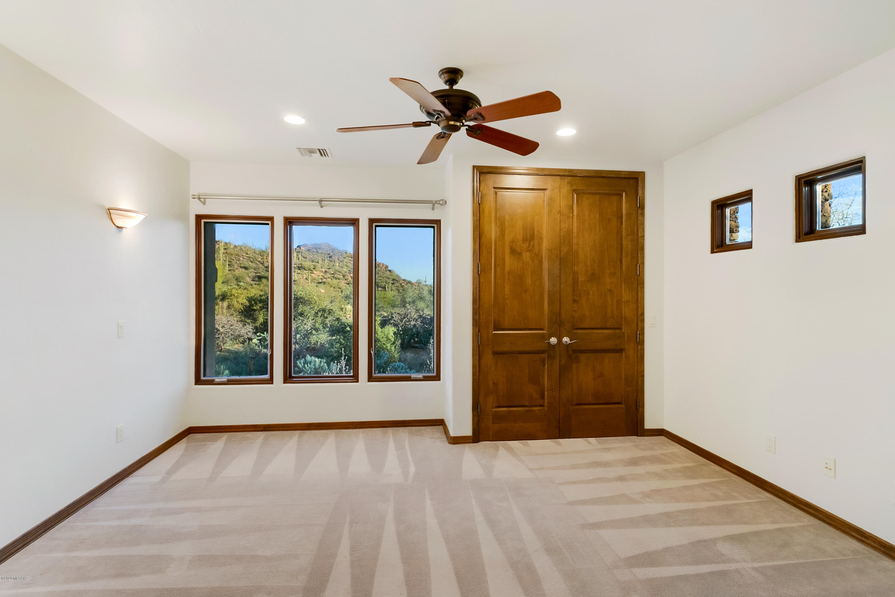 Canyon Pass At Dove Mountain - Residential