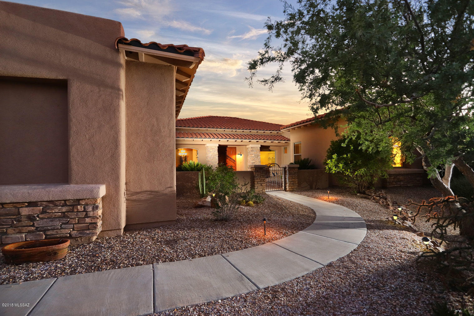 Dos Lagos at Dove Mountain (1-91) - Residential