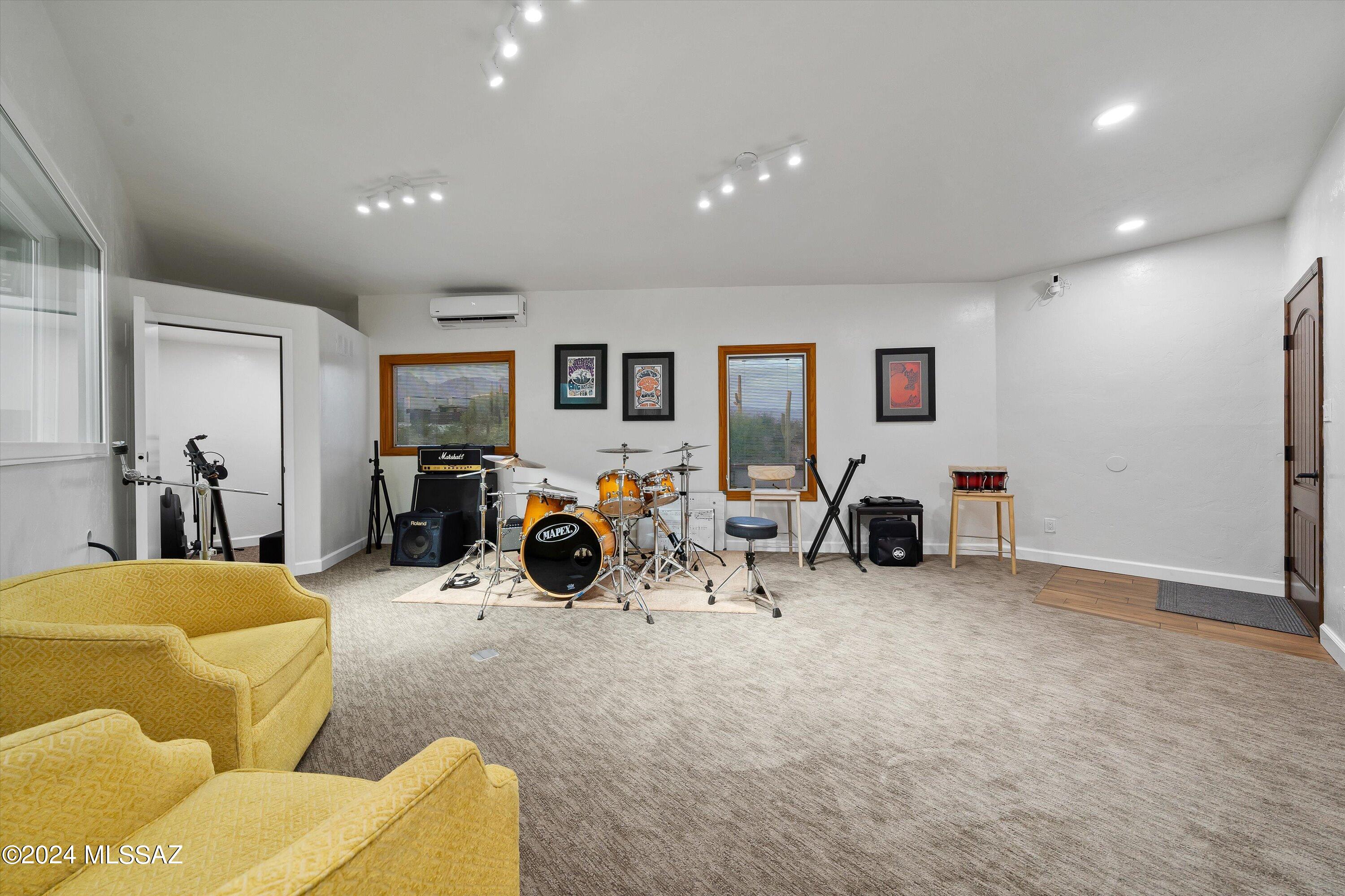 Unsubdivided - Residential