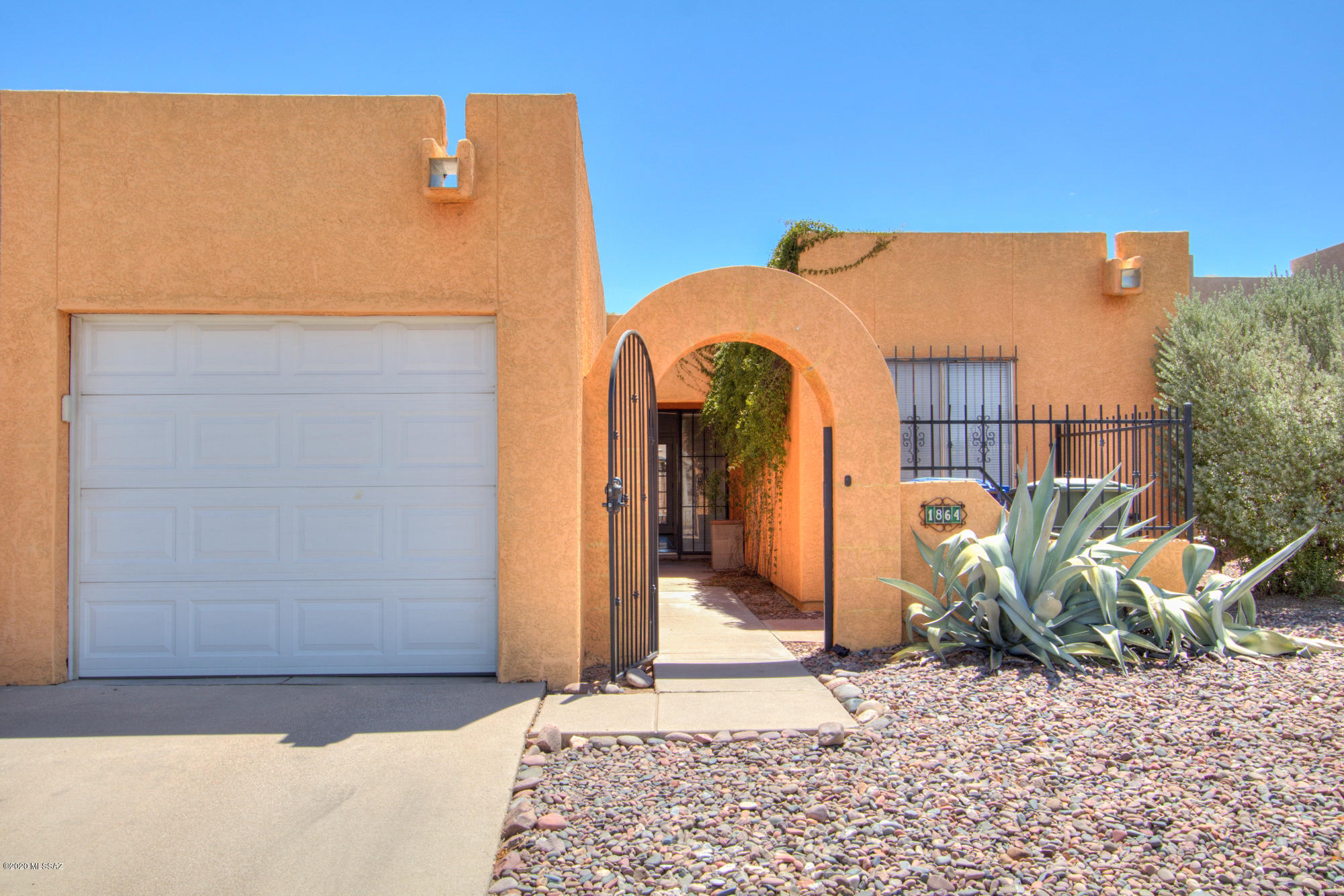 BACK ON THE MARKET!!!!! This one is a must see!!! Located in the heart of Tucson, this gem of a townhouse will check all your boxes. An incredible updated kitchen will WOW!! Every inch of this beautiful 1215 sq. ft. home was utilized for optimum comfort and living. Let your eyes do the talking and go see it today.