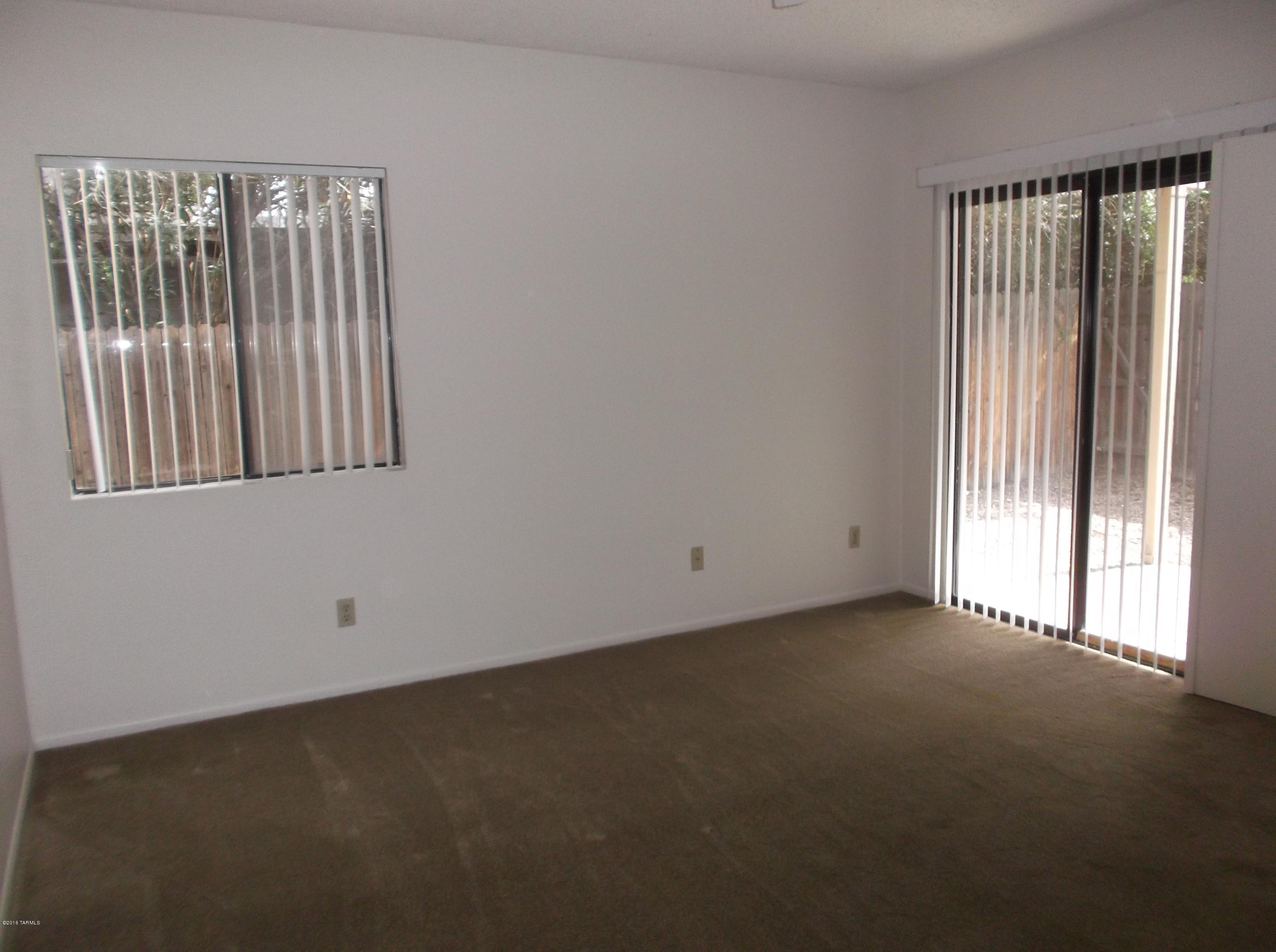 Unsubdivided - Residential Lease