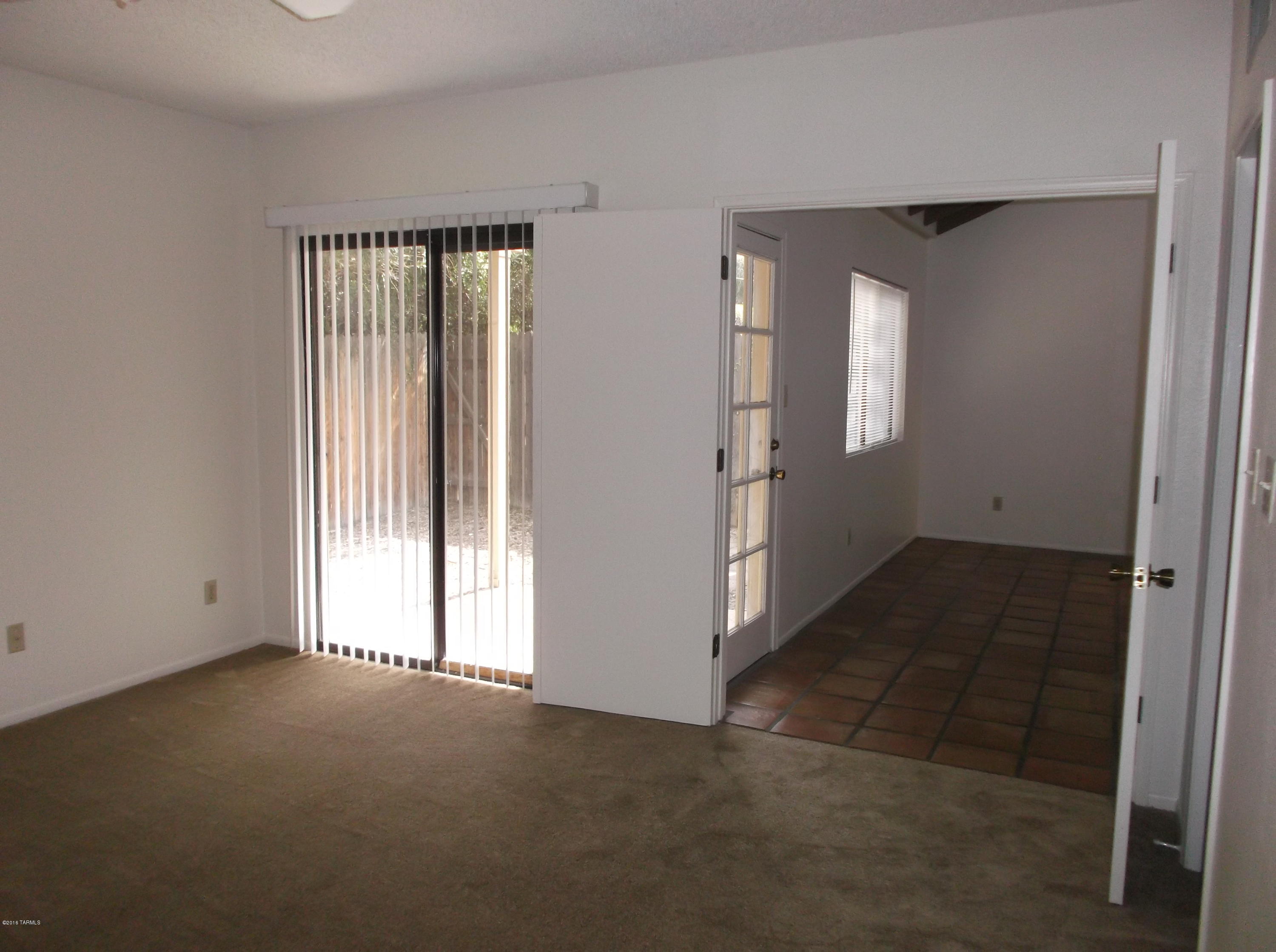 Unsubdivided - Residential Lease