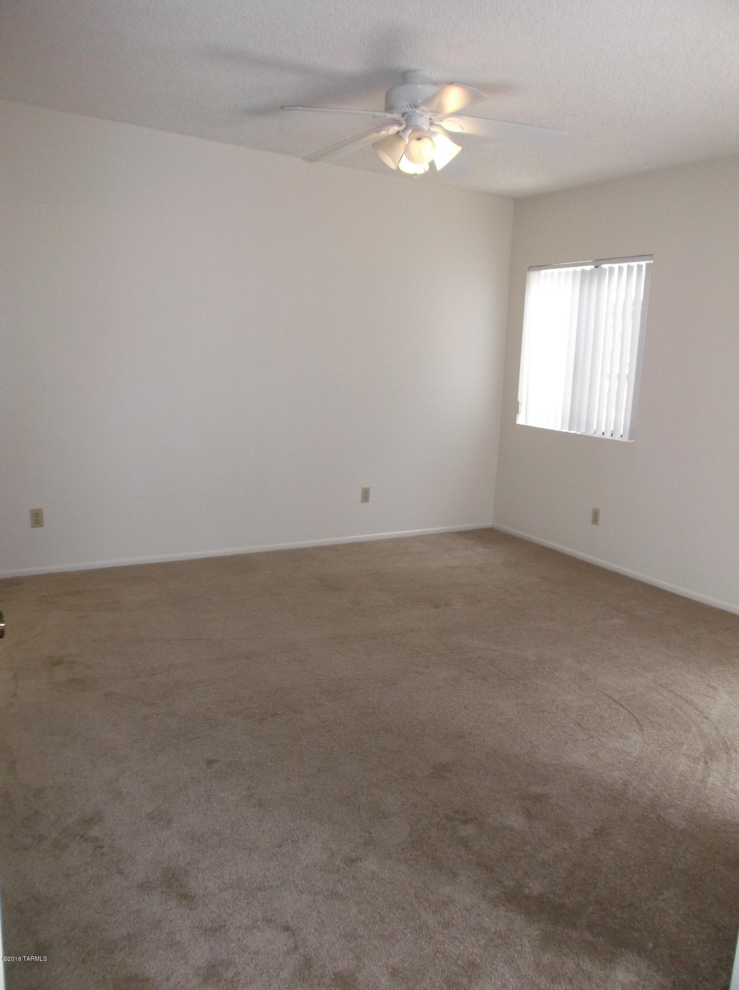 Unsubdivided - Residential Lease