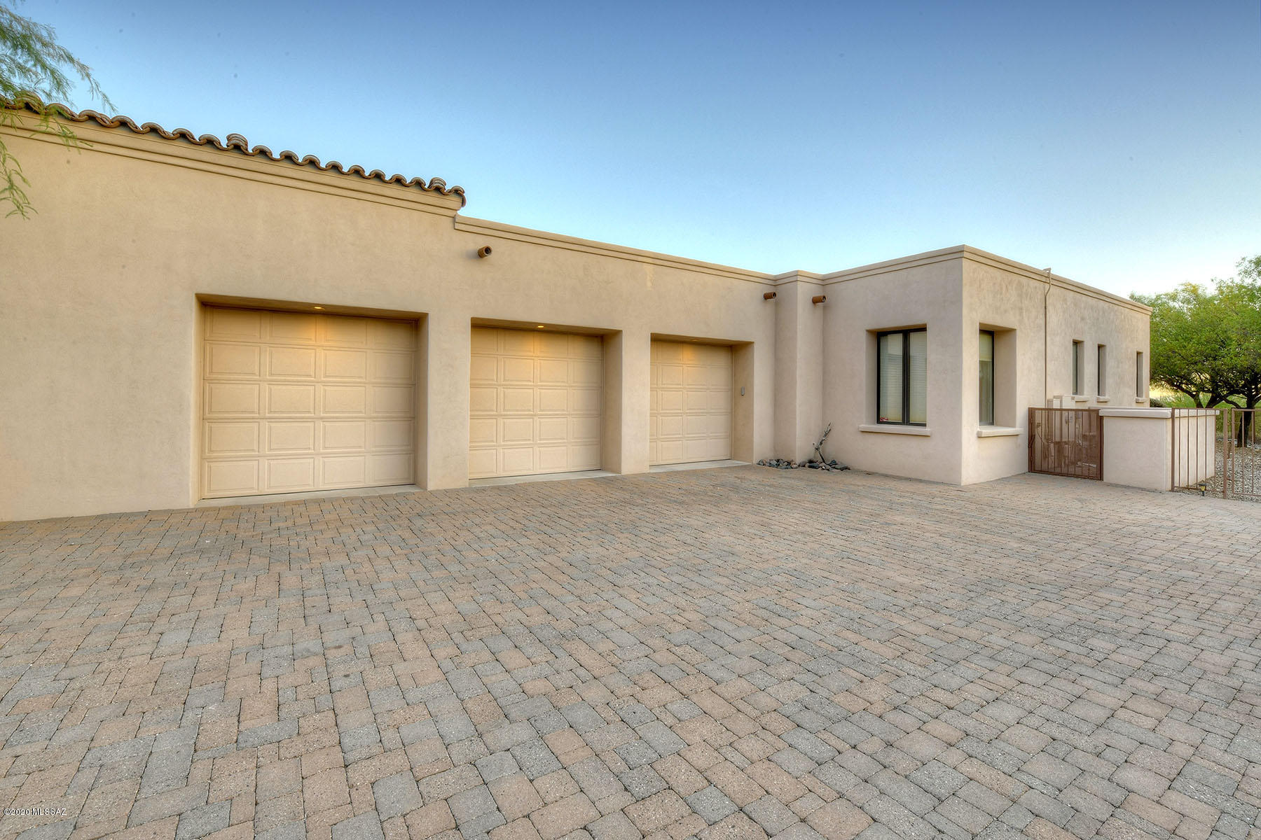 Catalina Foothills Estates NO. 10 (194-211) - Residential