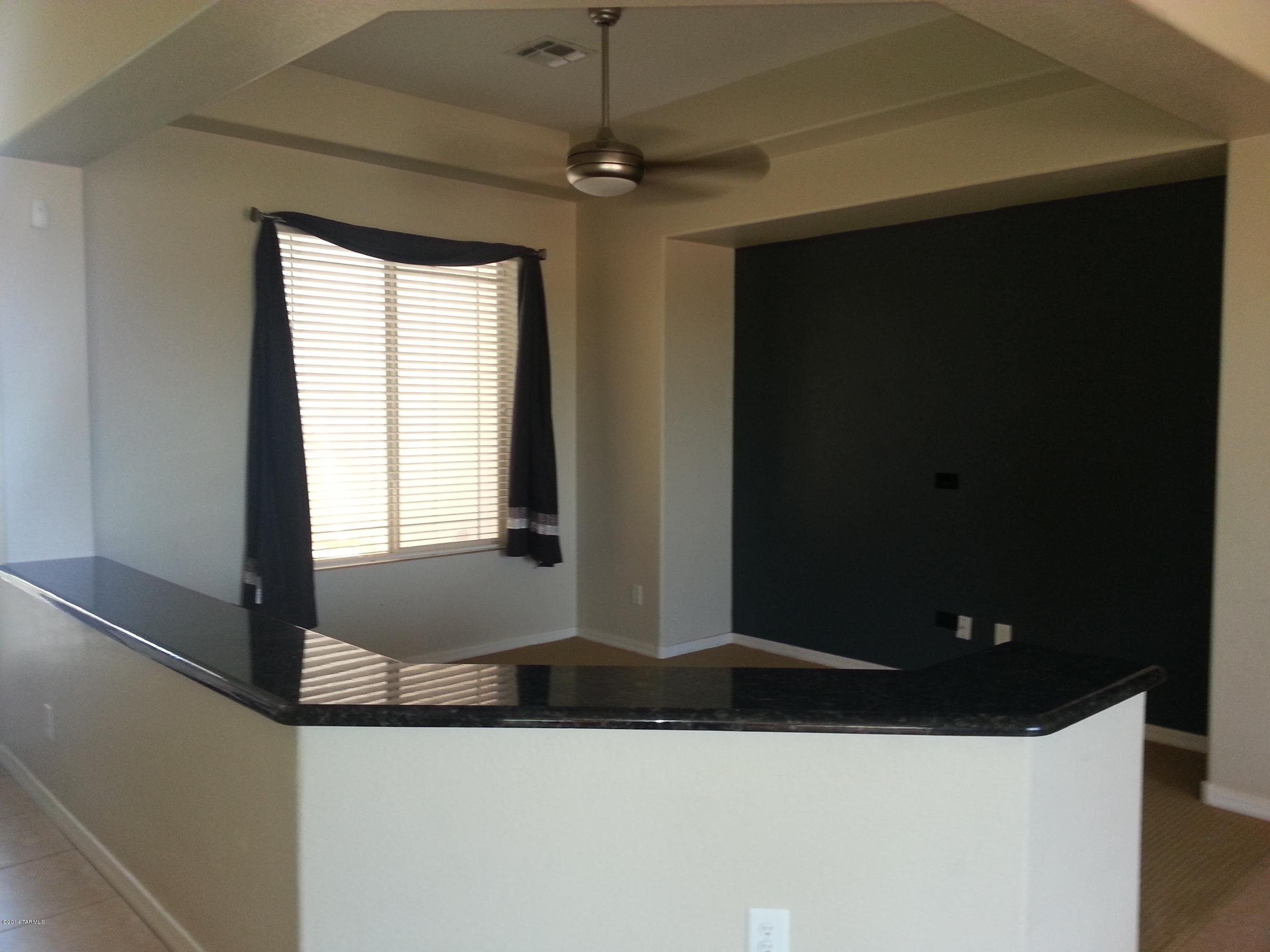 Presidio De La Madera  (1-189) - Residential Lease