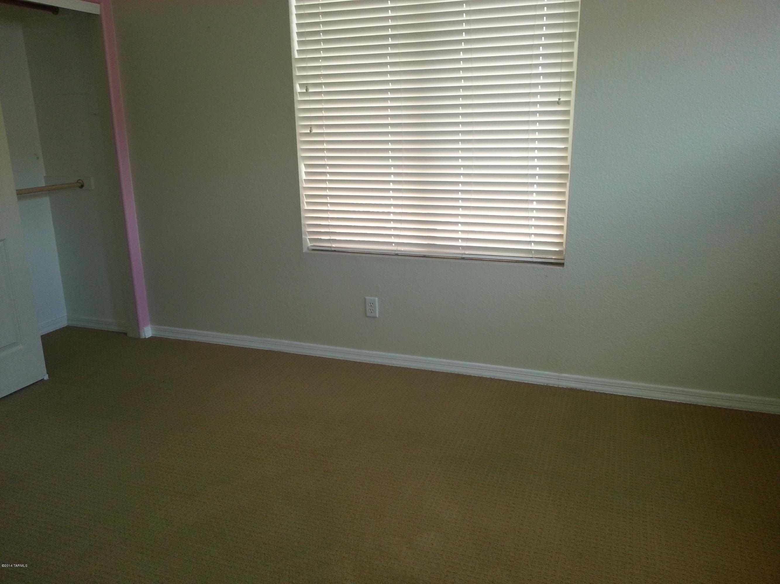 Presidio De La Madera  (1-189) - Residential Lease