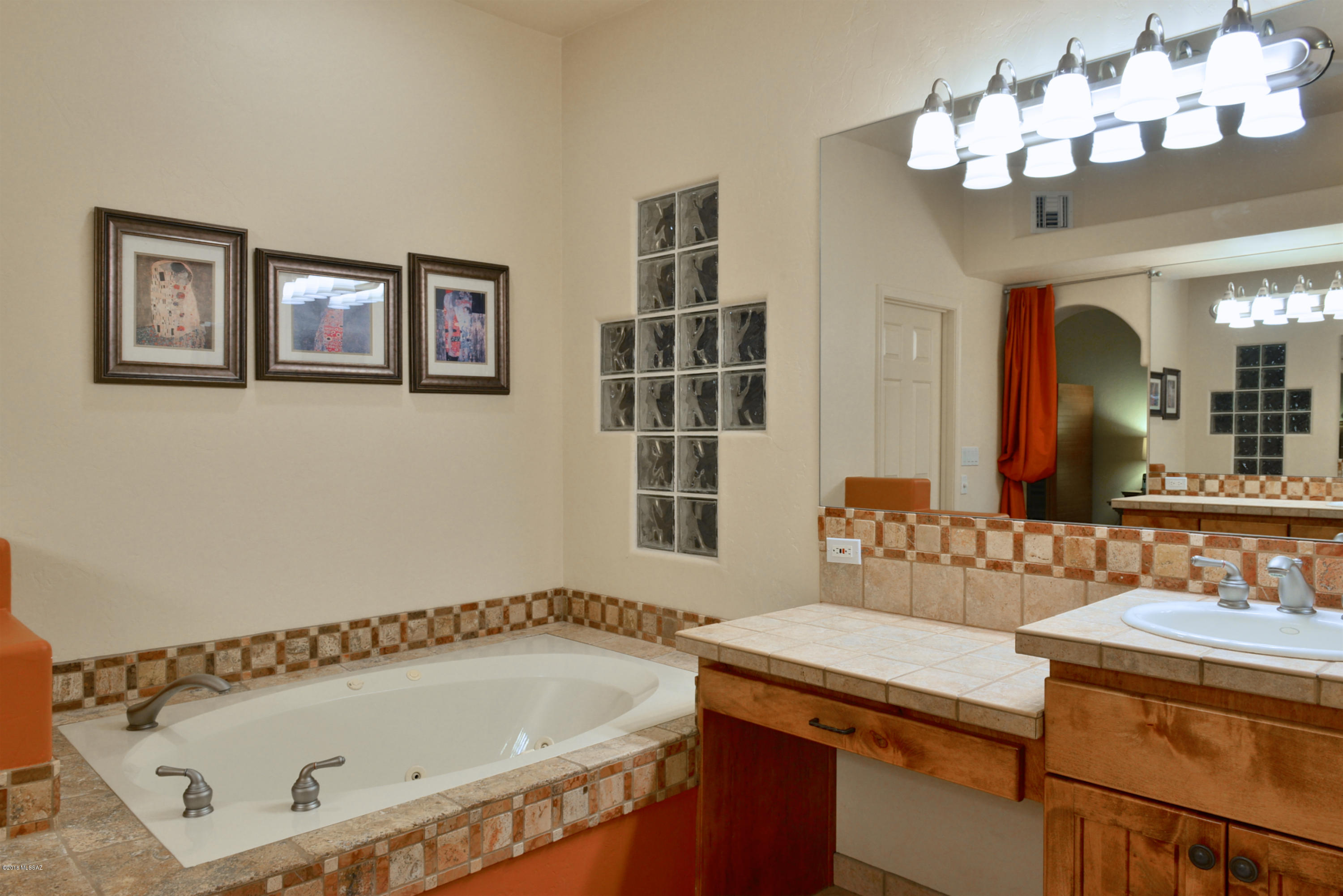Rancho De Suenos (1-12) - Residential
