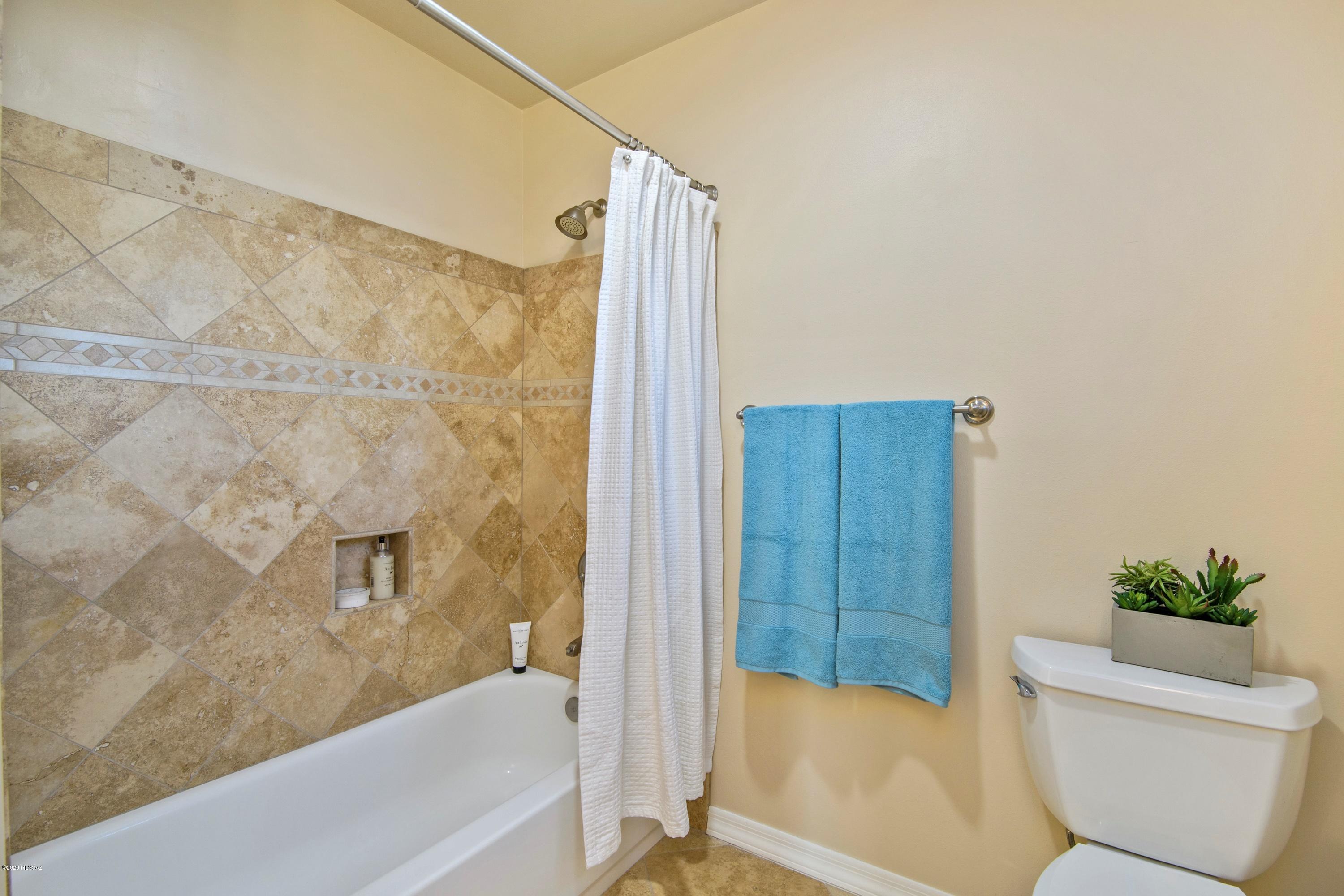 Catalina Foothills Estates NO. 7 - Residential