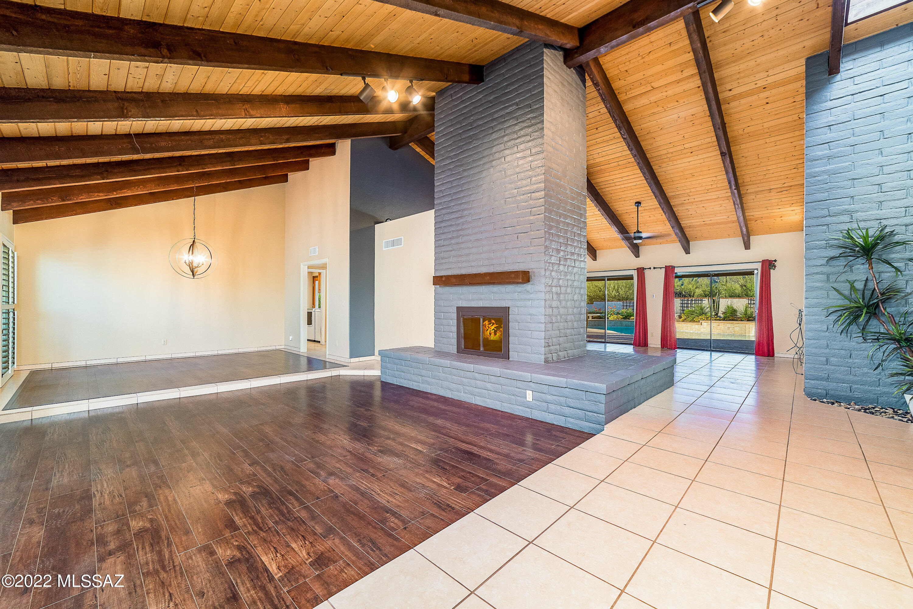 Shadow Hills (484-595) - Residential