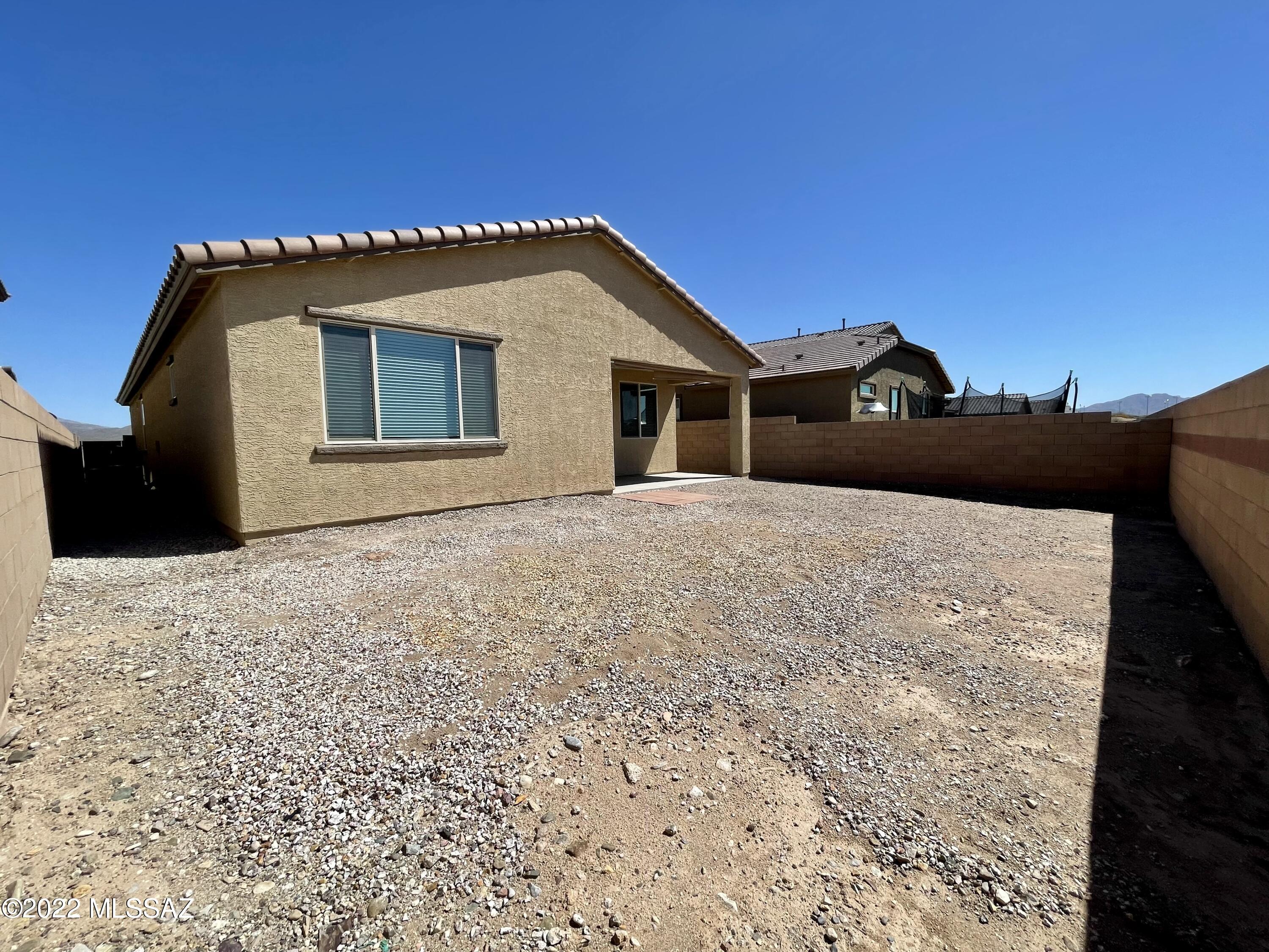 The Vistas At Rincon Knolls SQ20152600506 - Residential Lease