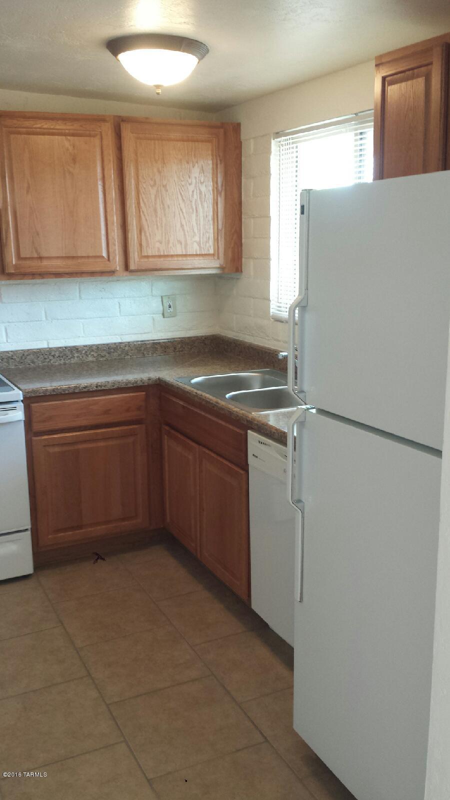 Warwick Village Addition (1-67) - Residential Lease