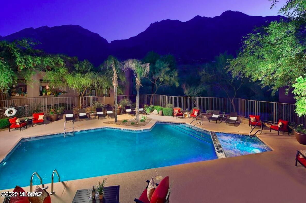 Greens at Ventana Canyon - Residential