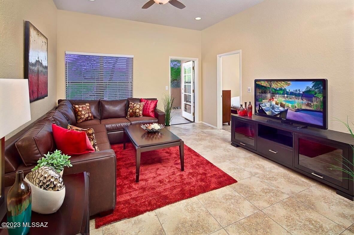 Greens at Ventana Canyon - Residential