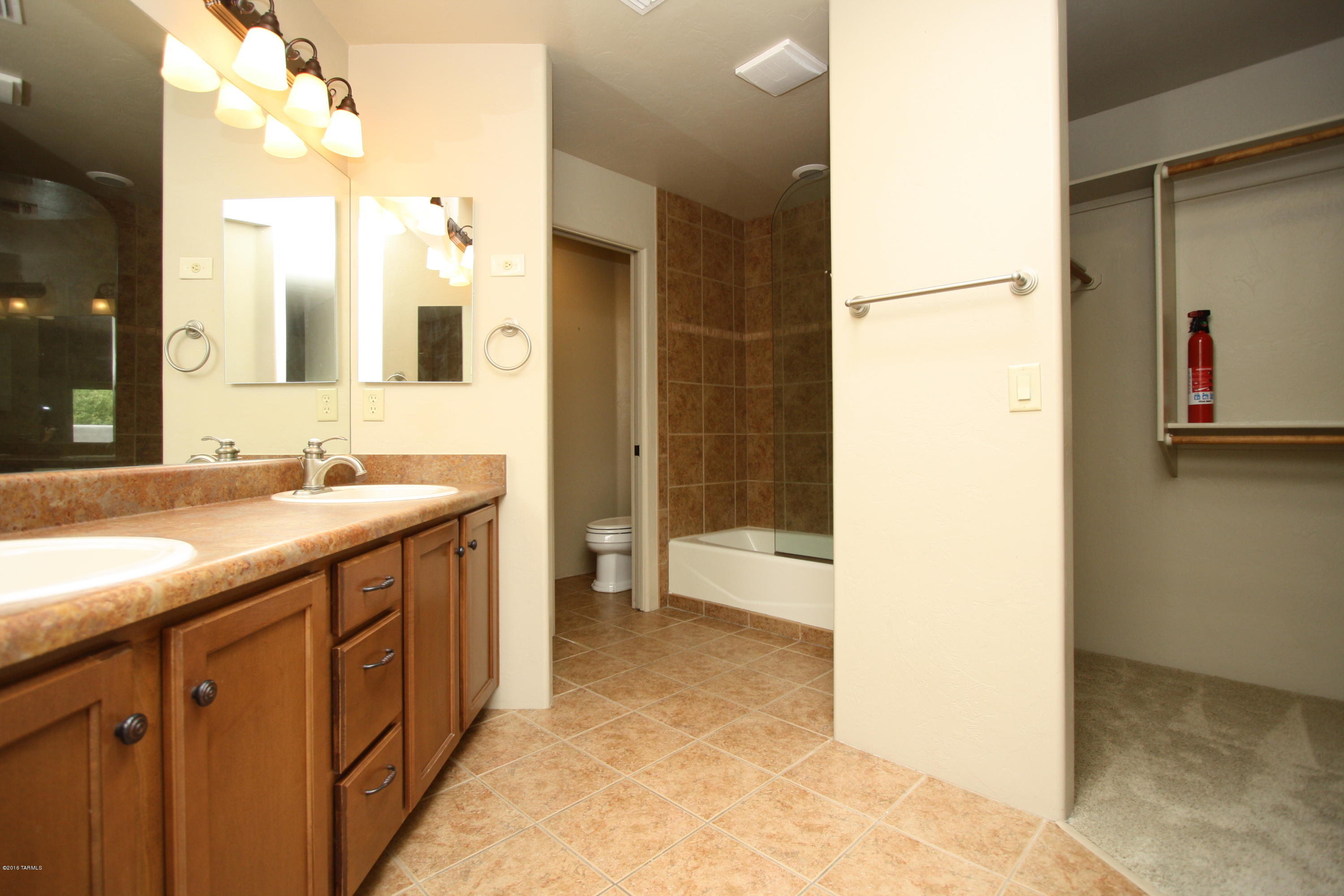 Olsen Condominiums Units 1-18 - Residential Lease