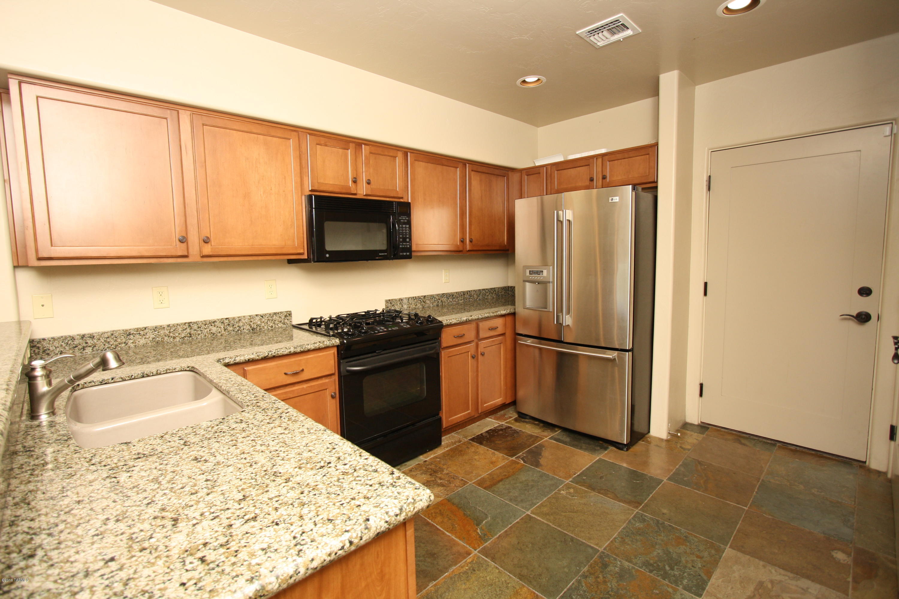 Olsen Condominiums Units 1-18 - Residential Lease