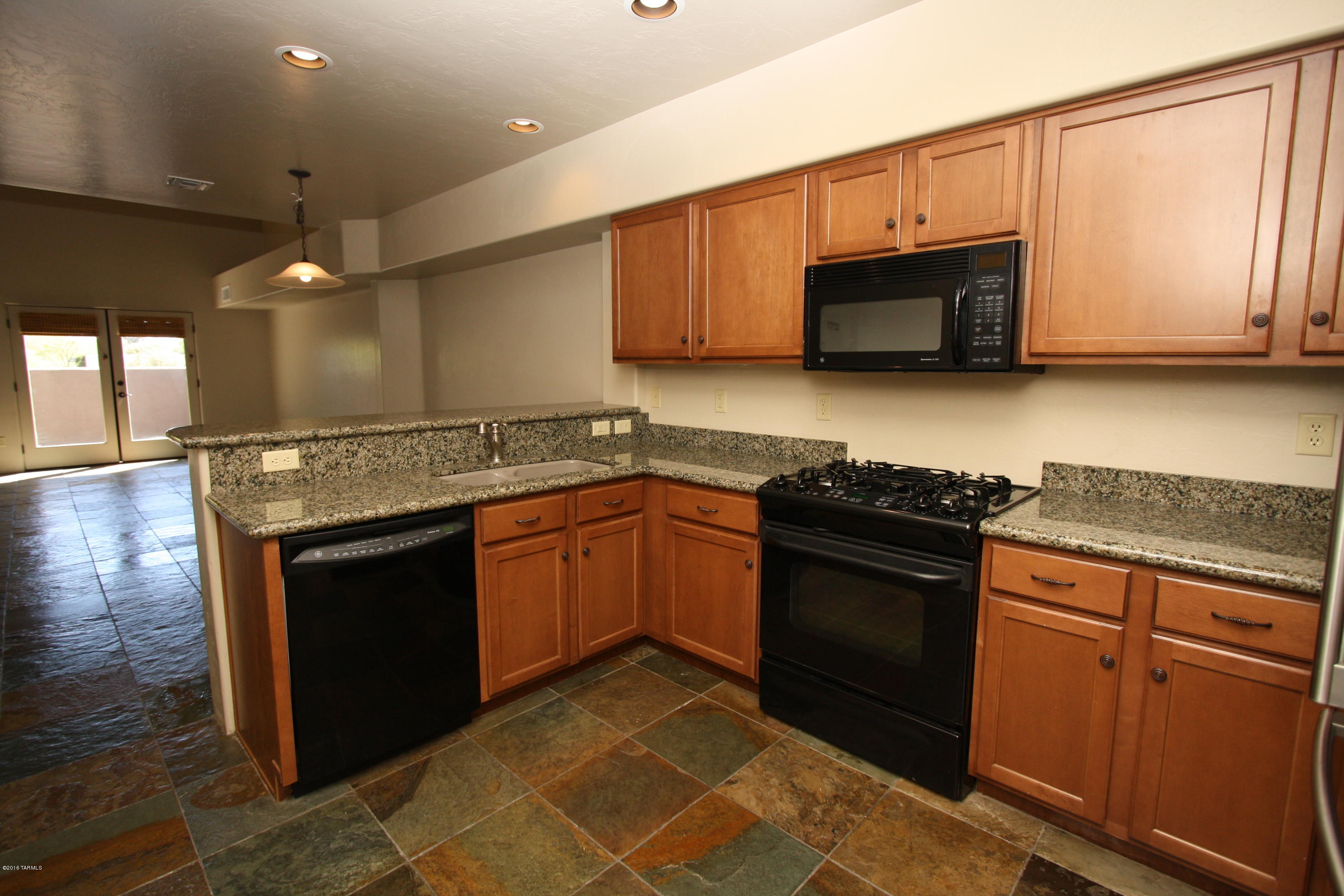 Olsen Condominiums Units 1-18 - Residential Lease