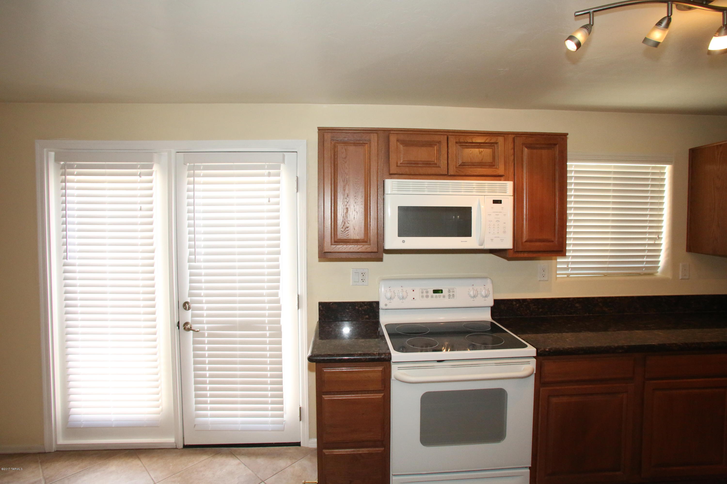 Villa Venice Condos - Residential Lease