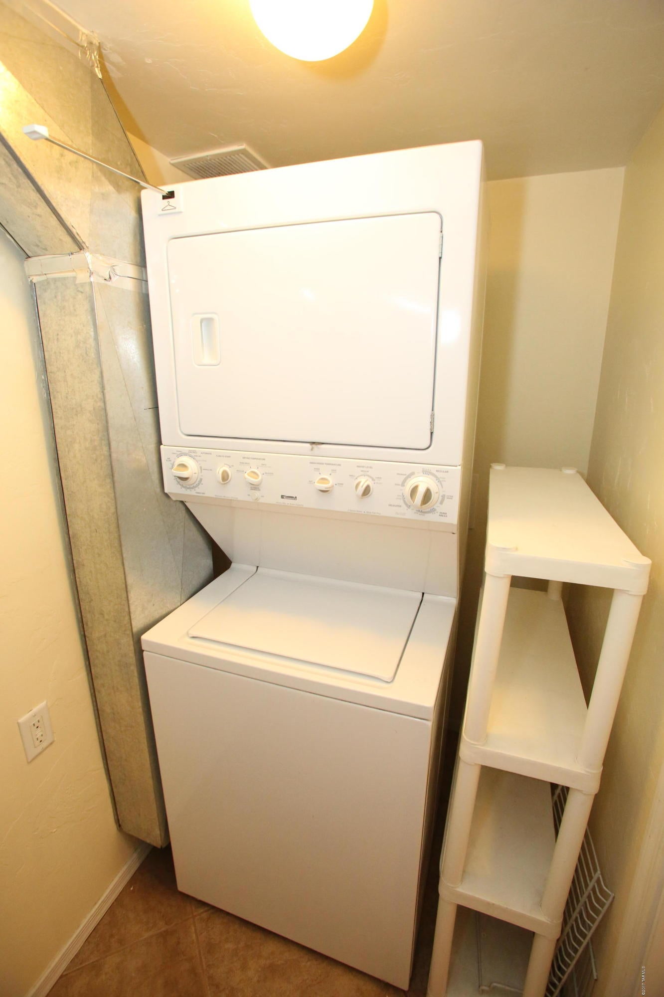 Villa Venice Condos - Residential Lease
