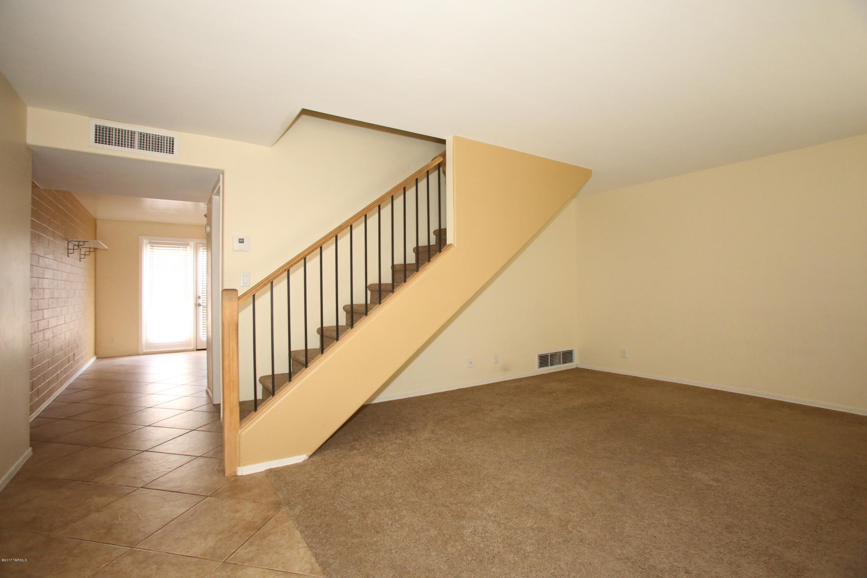 Villa Venice Condos - Residential Lease