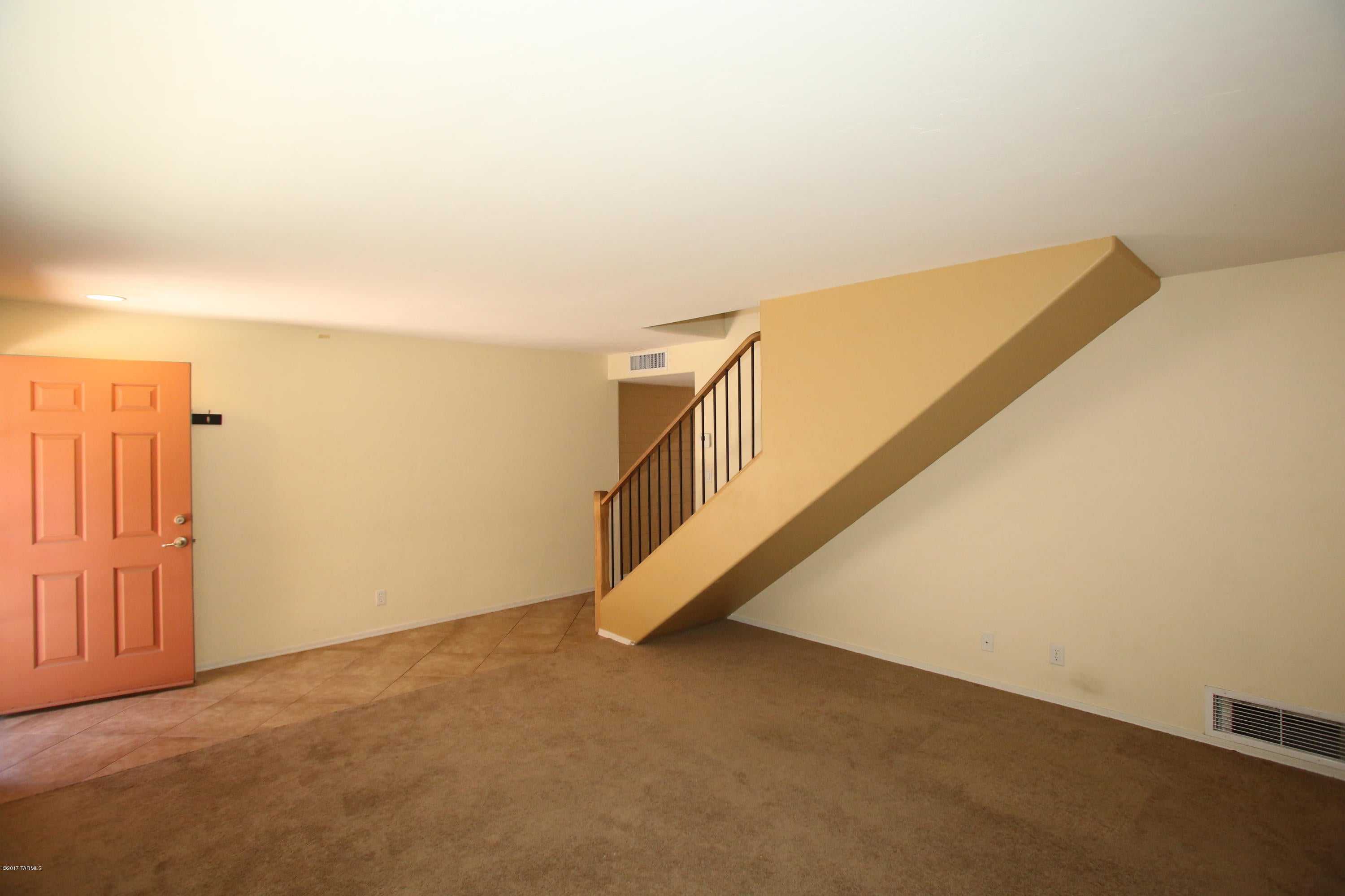 Villa Venice Condos - Residential Lease