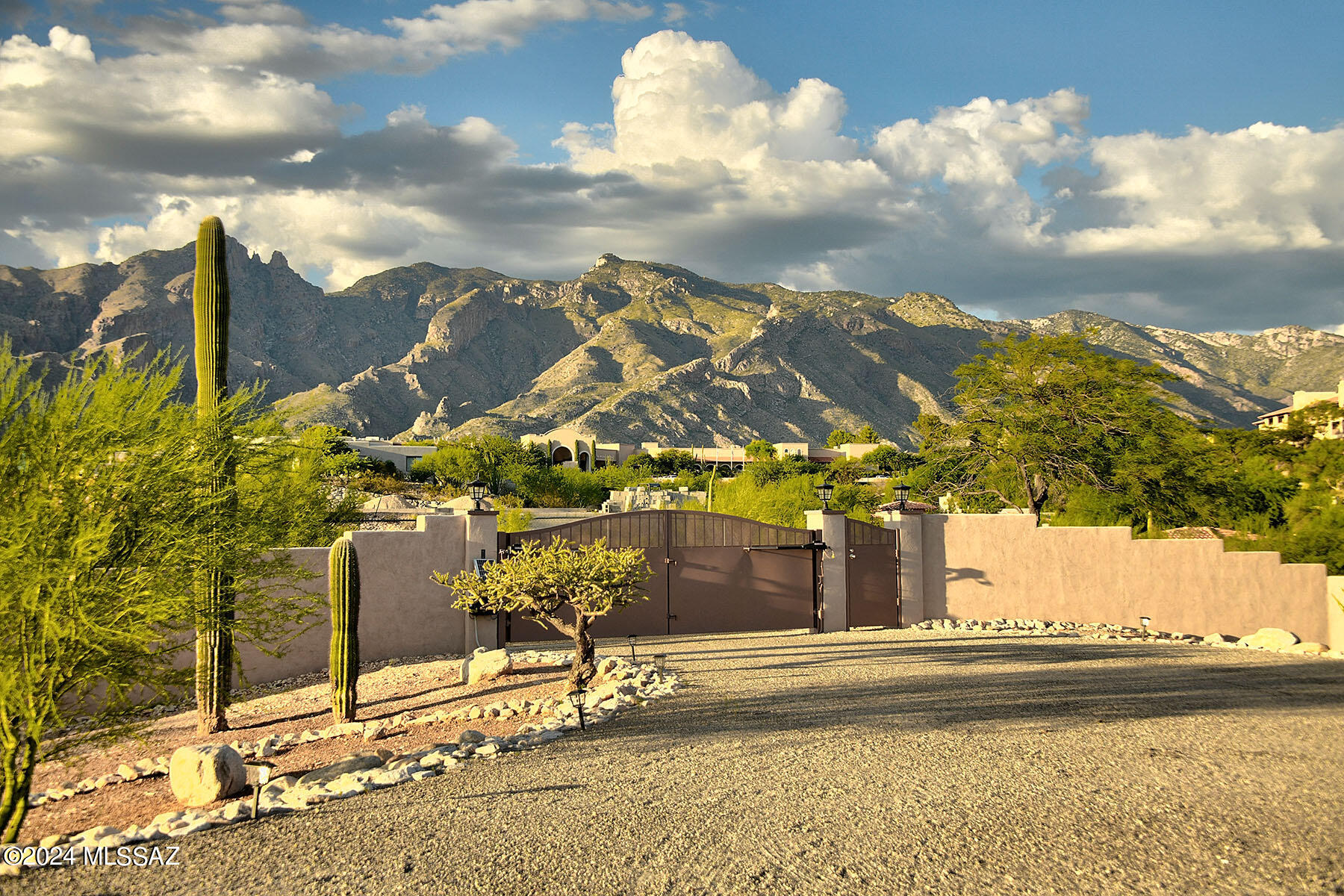 Catalina Foothills Estates NO. 3 - Residential