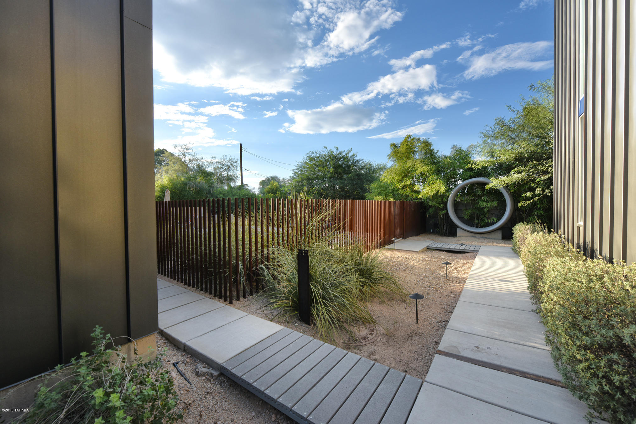 Indigo Modern - Residential