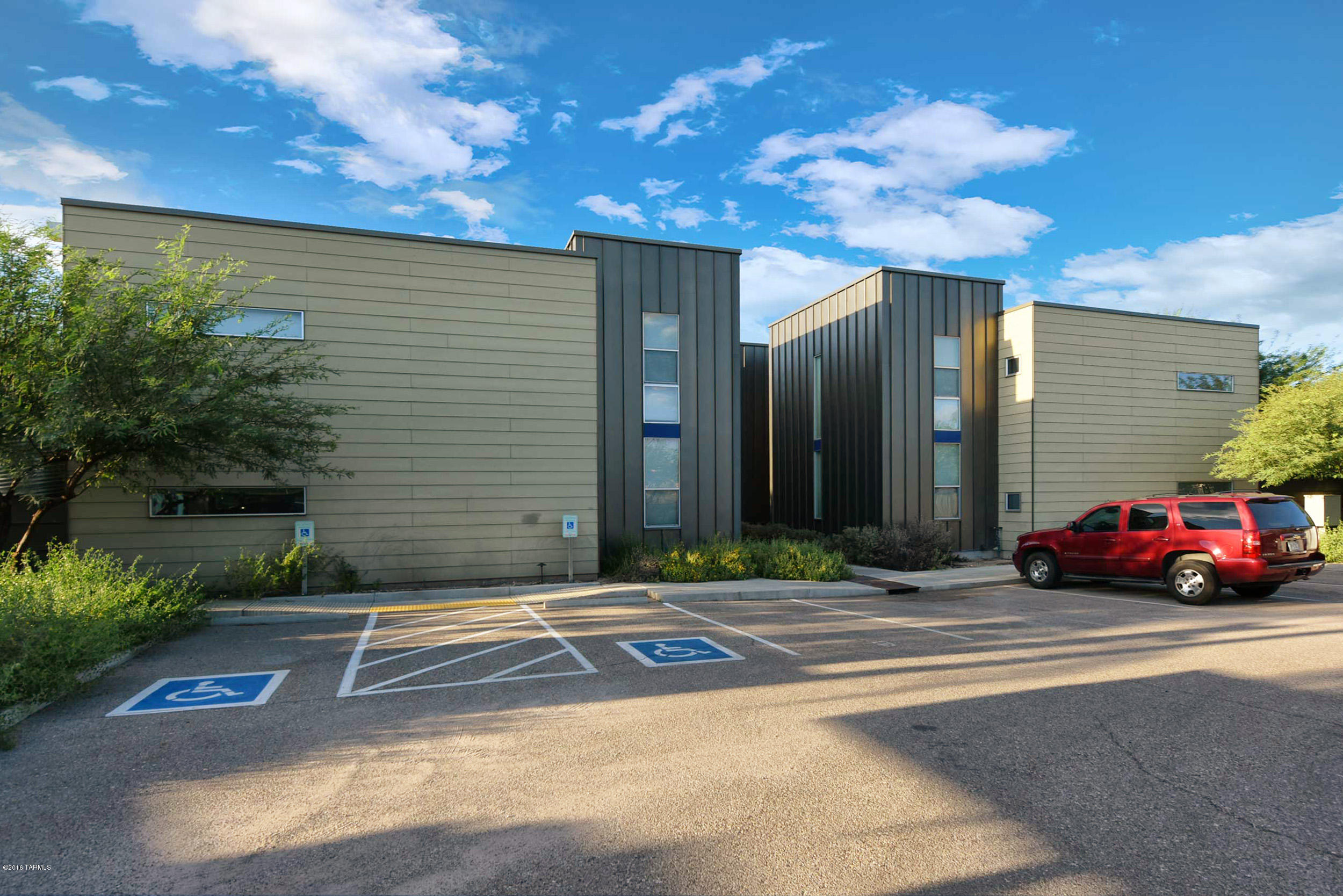 Indigo Modern - Residential