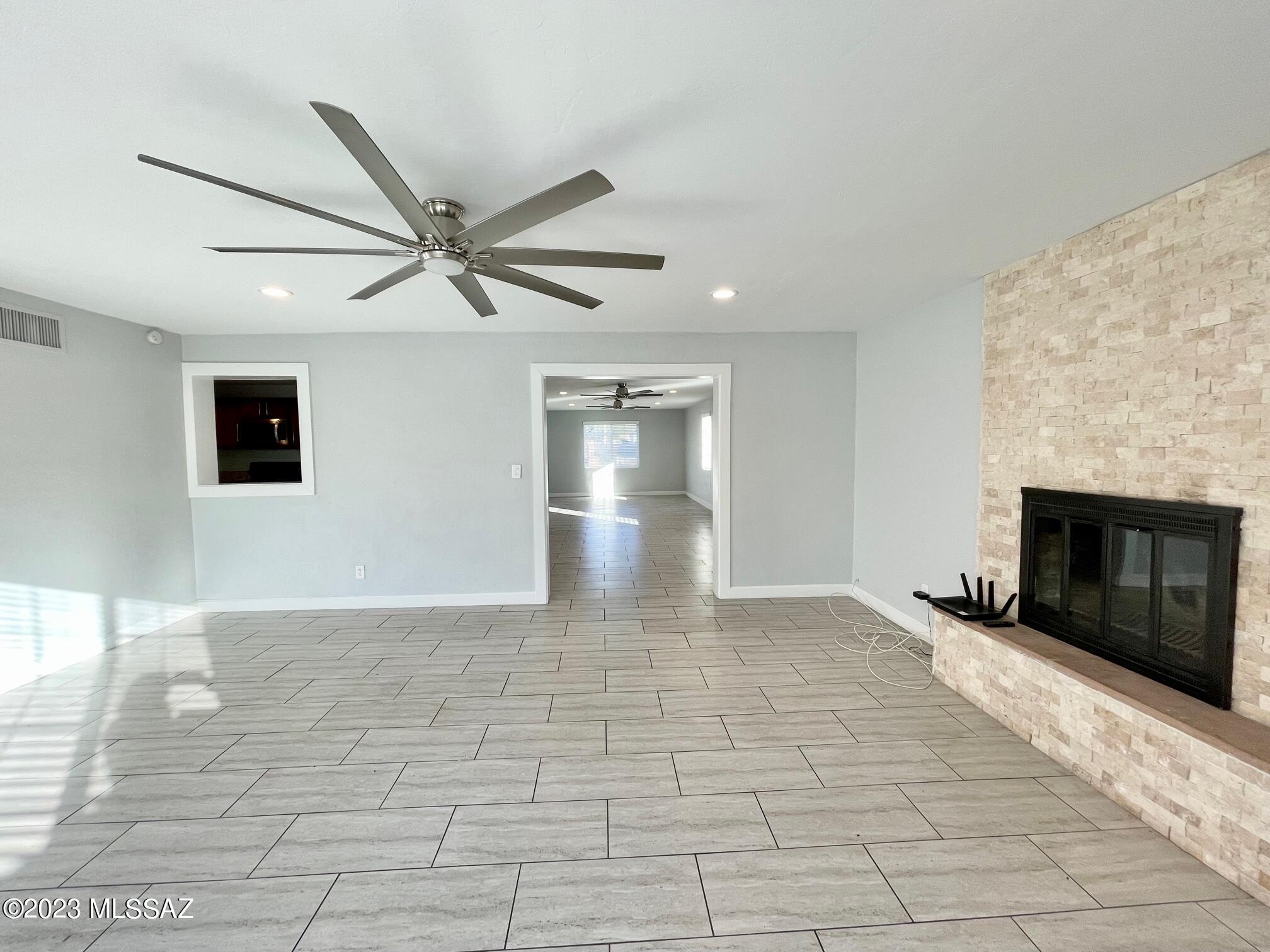 Conquistador Heights Addition - Residential Lease