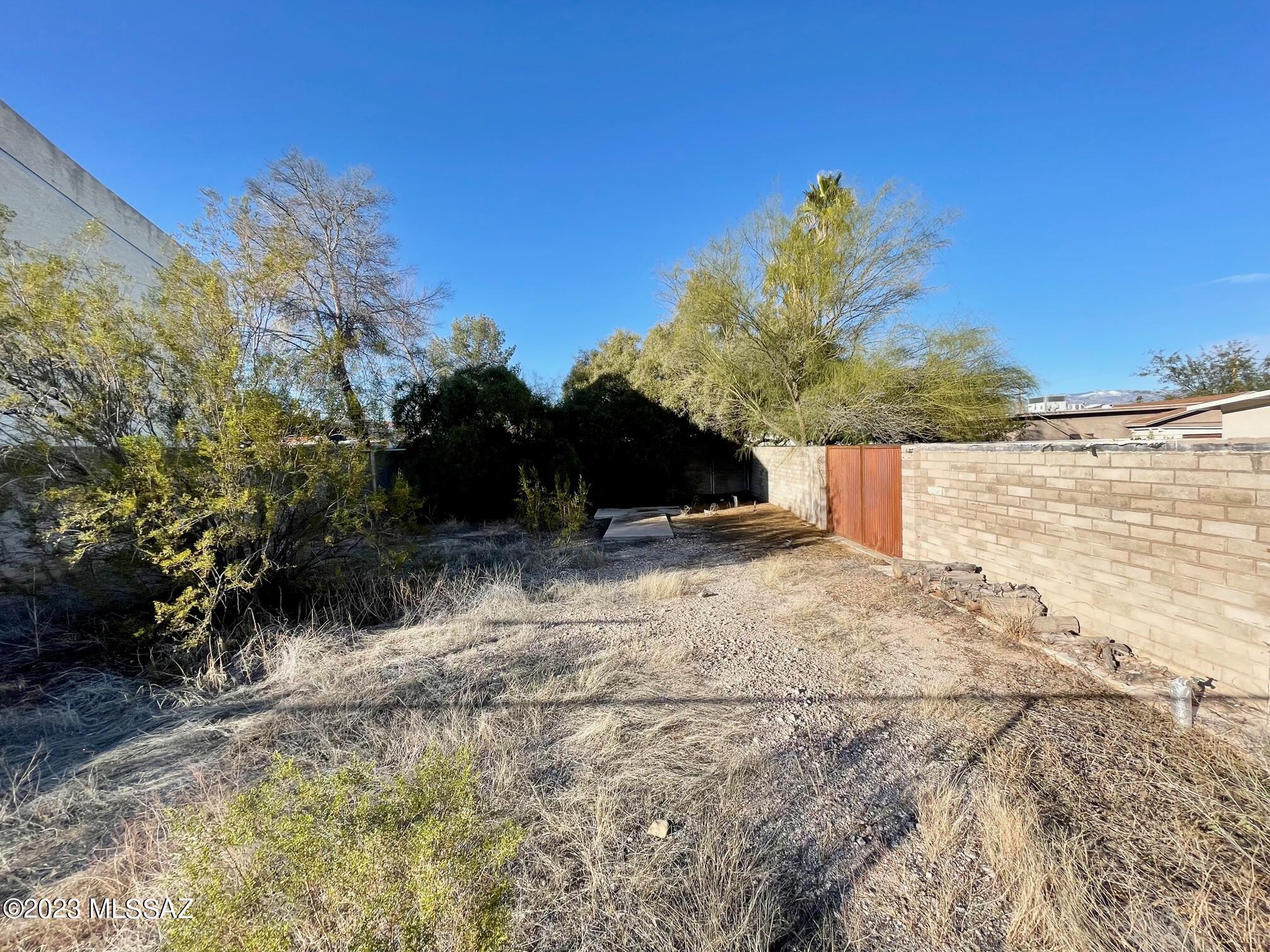 Conquistador Heights Addition - Residential Lease