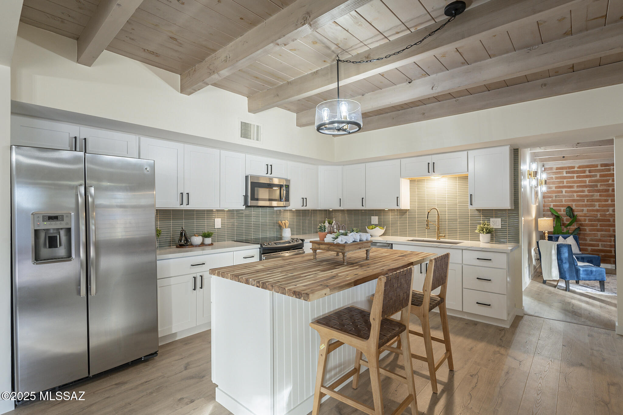 Crest View - Residential