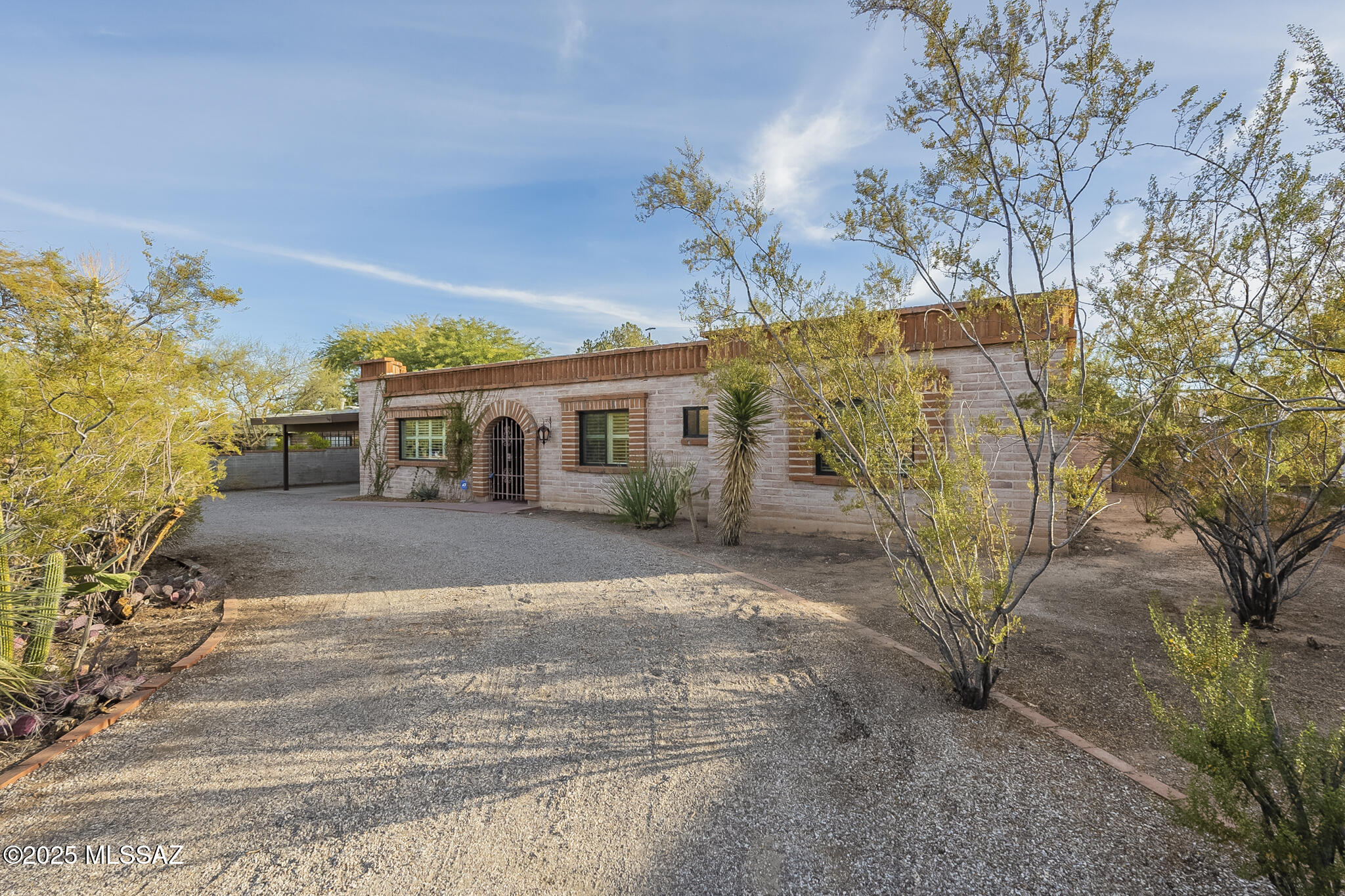 Crest View - Residential