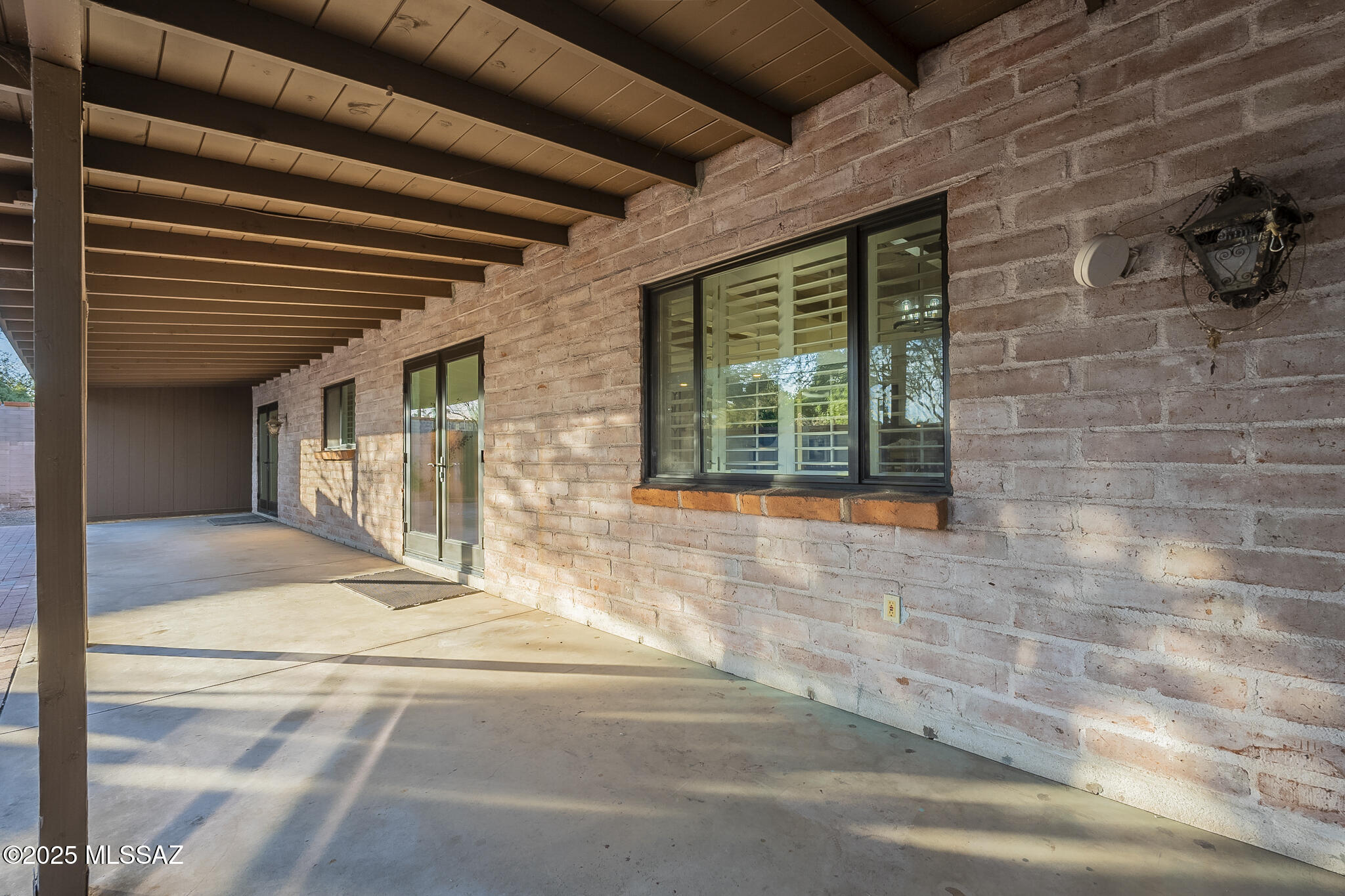 Crest View - Residential
